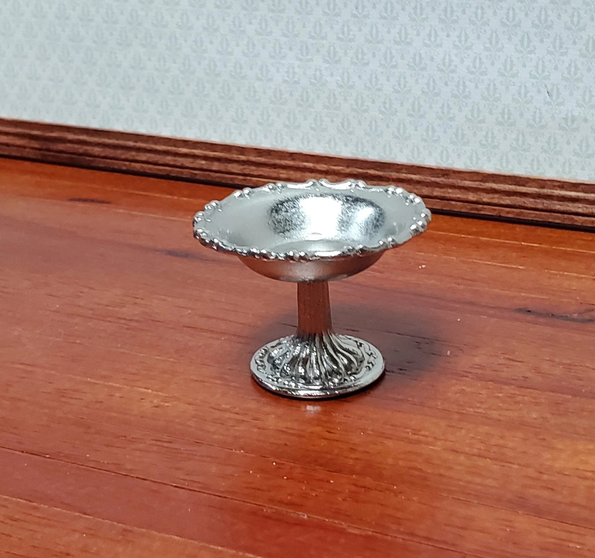 Dollhouse Pedestal Bowl Large for Fruit or Bread works in both 1:12 and 1/6 Scale