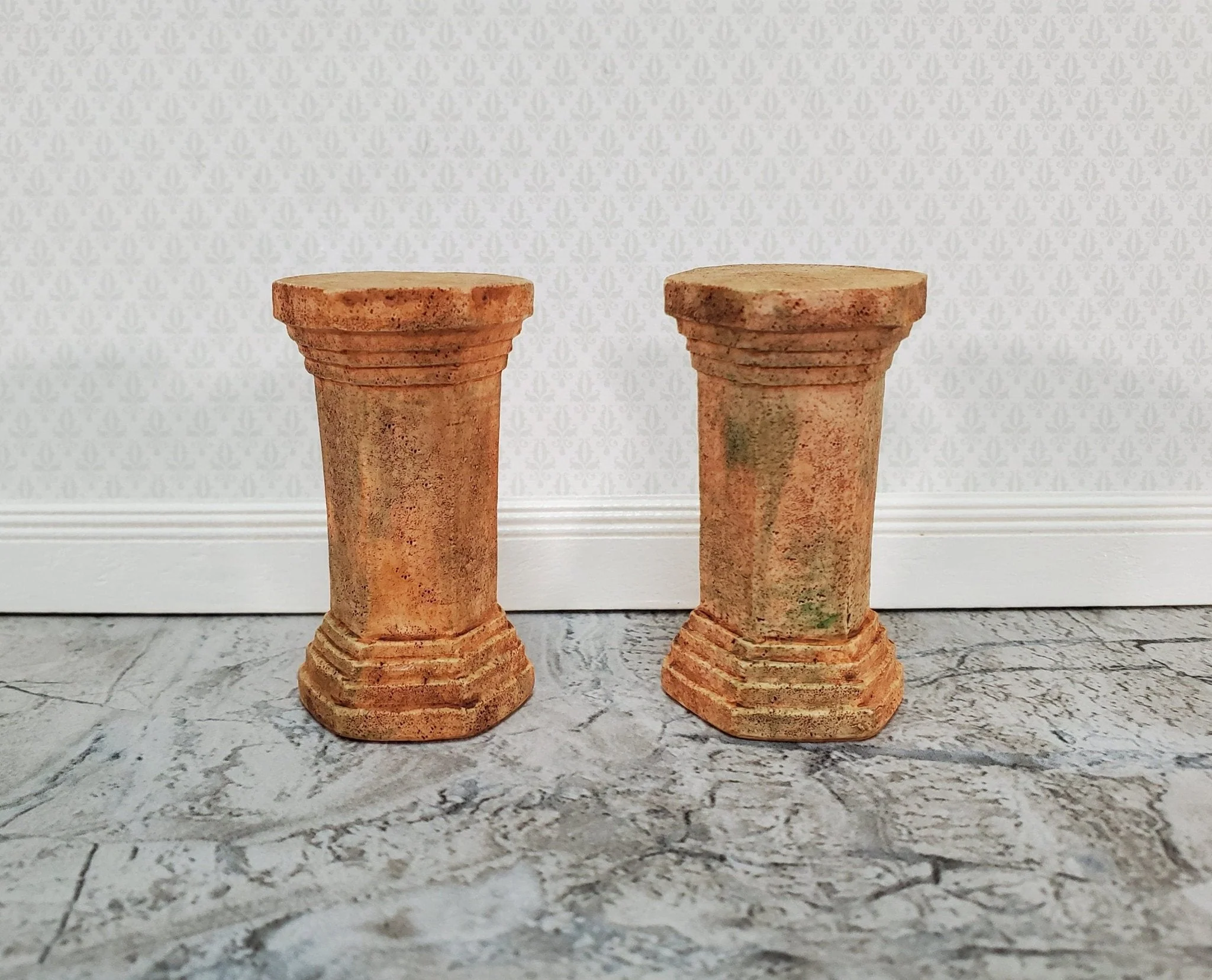 Dollhouse Pedestal x2 for Plants Ferns Decoration Aged Tan 1:12 Scale Miniature Garden A4001AG