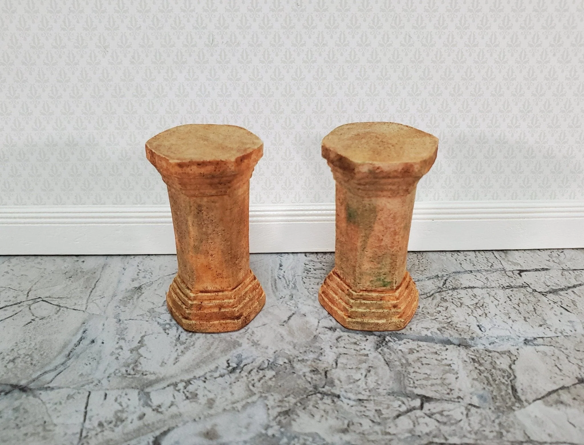 Dollhouse Pedestal x2 for Plants Ferns Decoration Aged Tan 1:12 Scale Miniature Garden A4001AG - Image 2