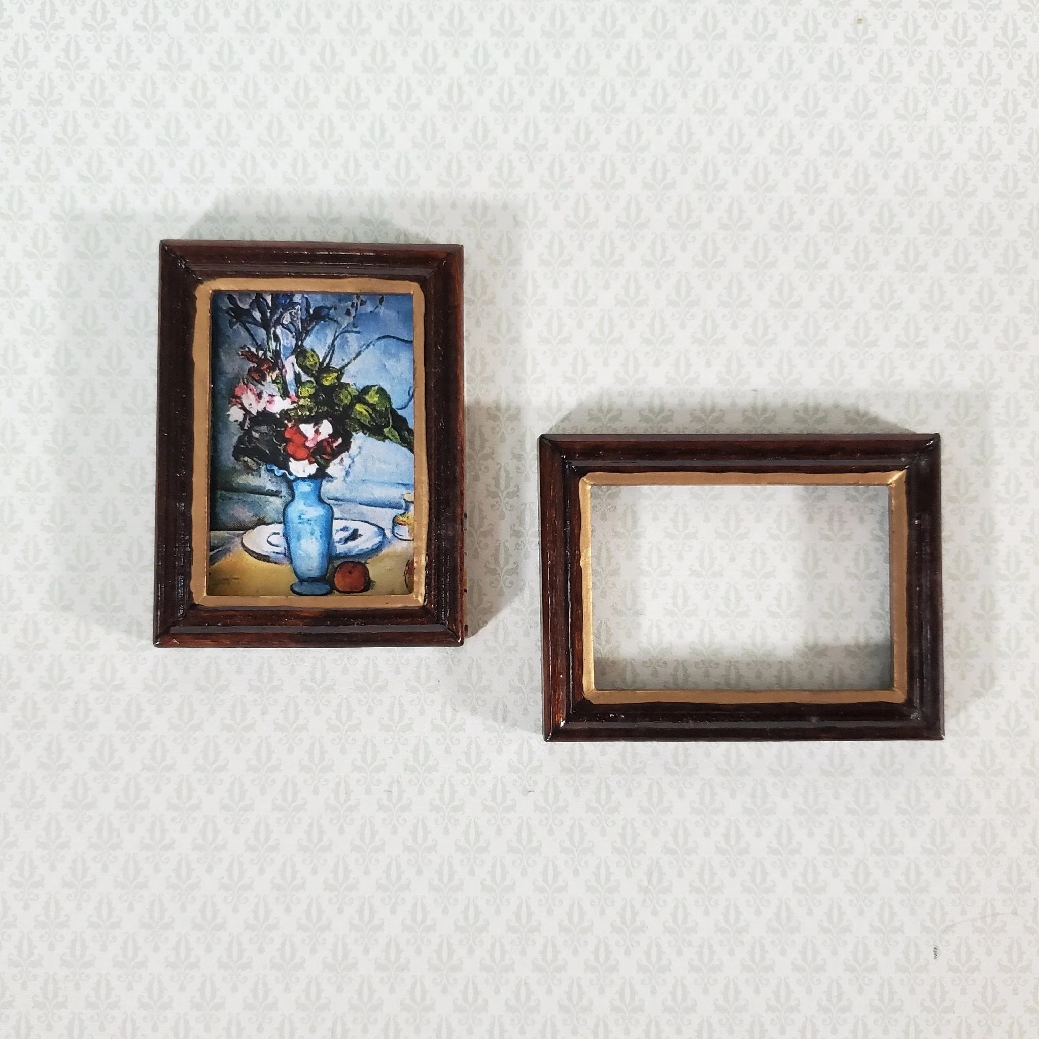 Dollhouse Picture Frames x2 Small Wood with Gold Accent 1:12 Scale Miniature D1956 - Image 4