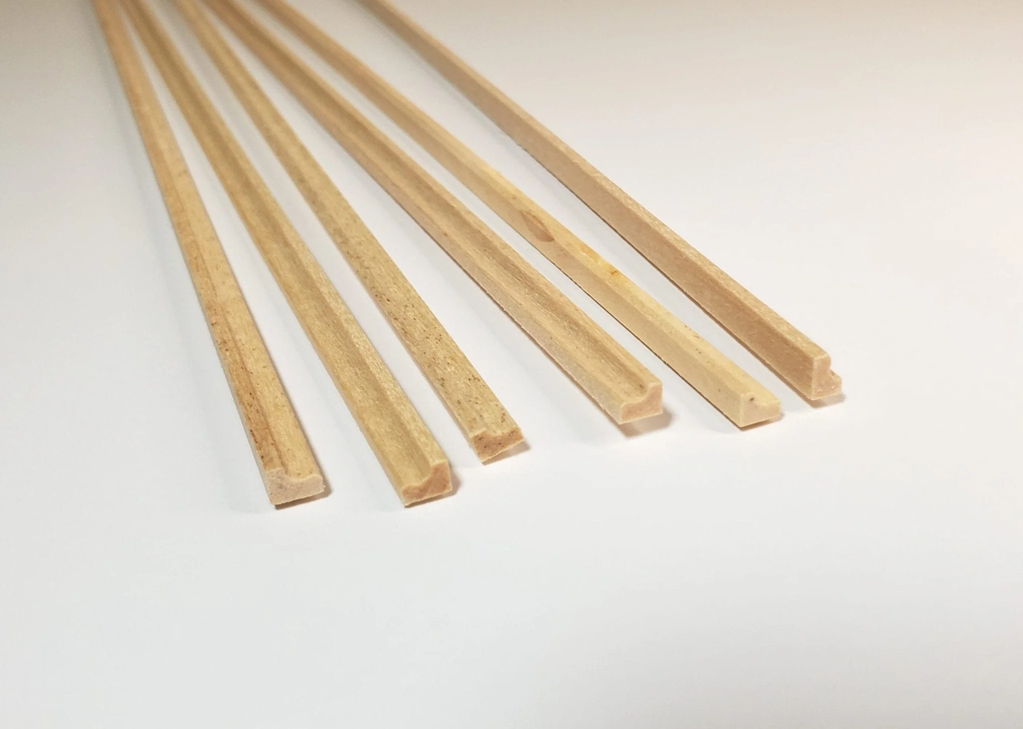Dollhouse Picture Rail Trim 4mm x 18" 6 pc Model Building 1:12 Scale Miniature - Image 3