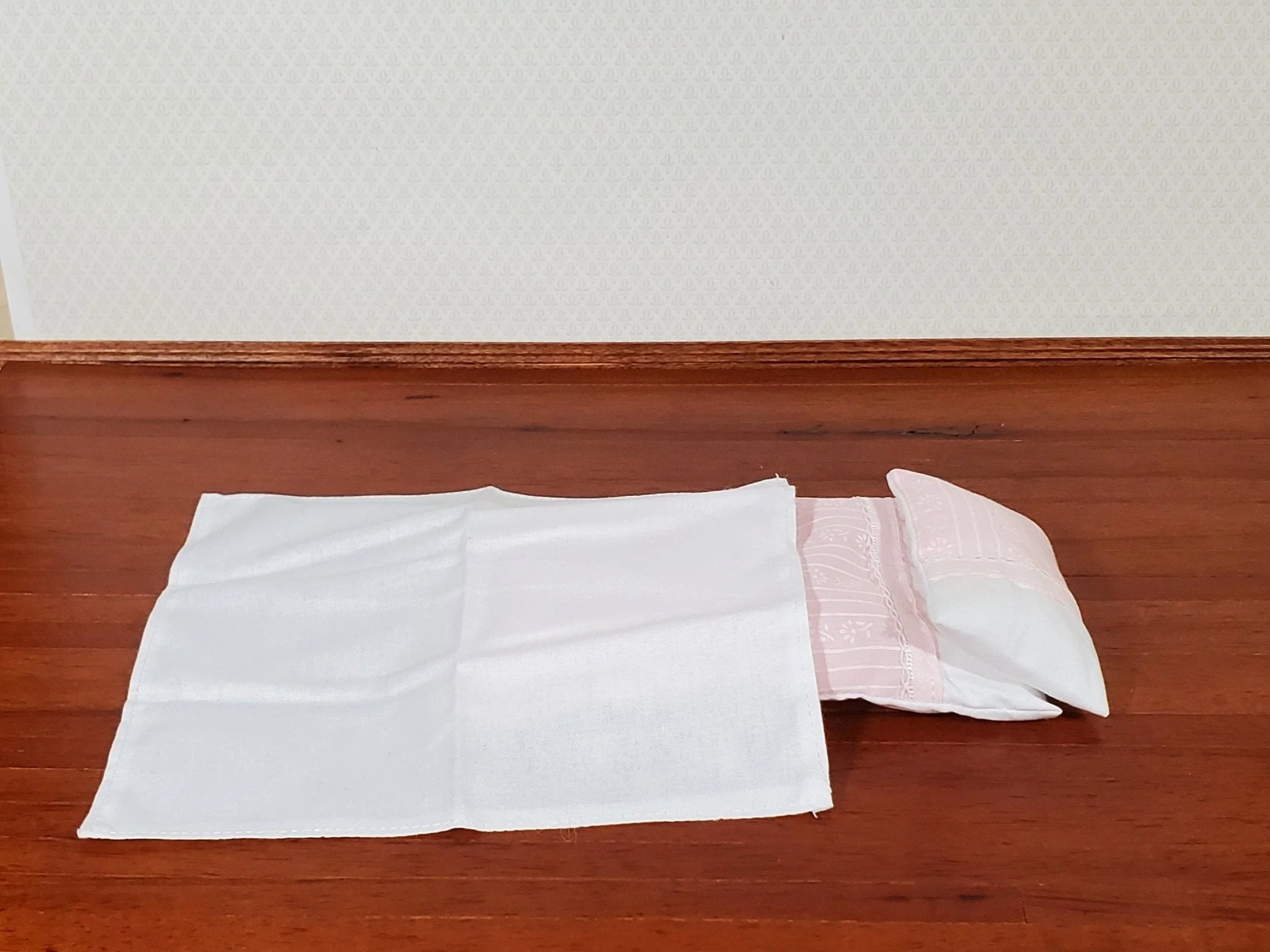 Dollhouse Pink Bedding Set Twin Single Size Pillow Sheet Comforter 1:12 Scale Miniature - Image 3