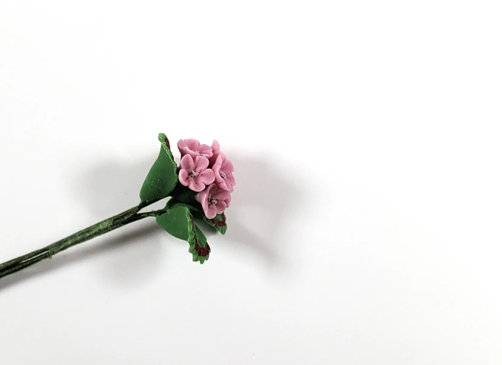 Dollhouse Pink Geranium Single Stem with Foliage 1:12 Scale Miniature - Image 2
