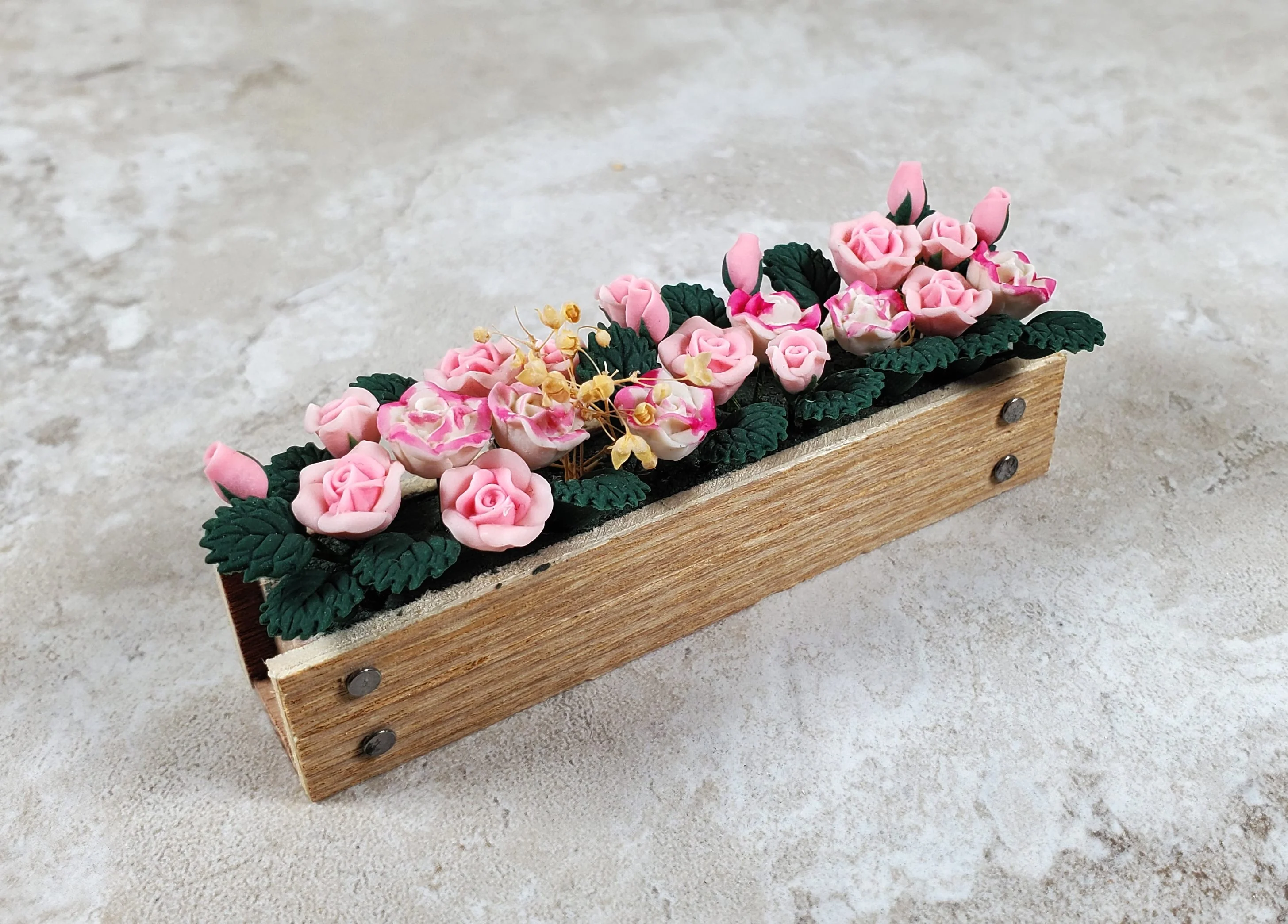 Dollhouse Pink Roses in a 3.25" Window Box Planter 1:12 Scale Miniature - Image 2