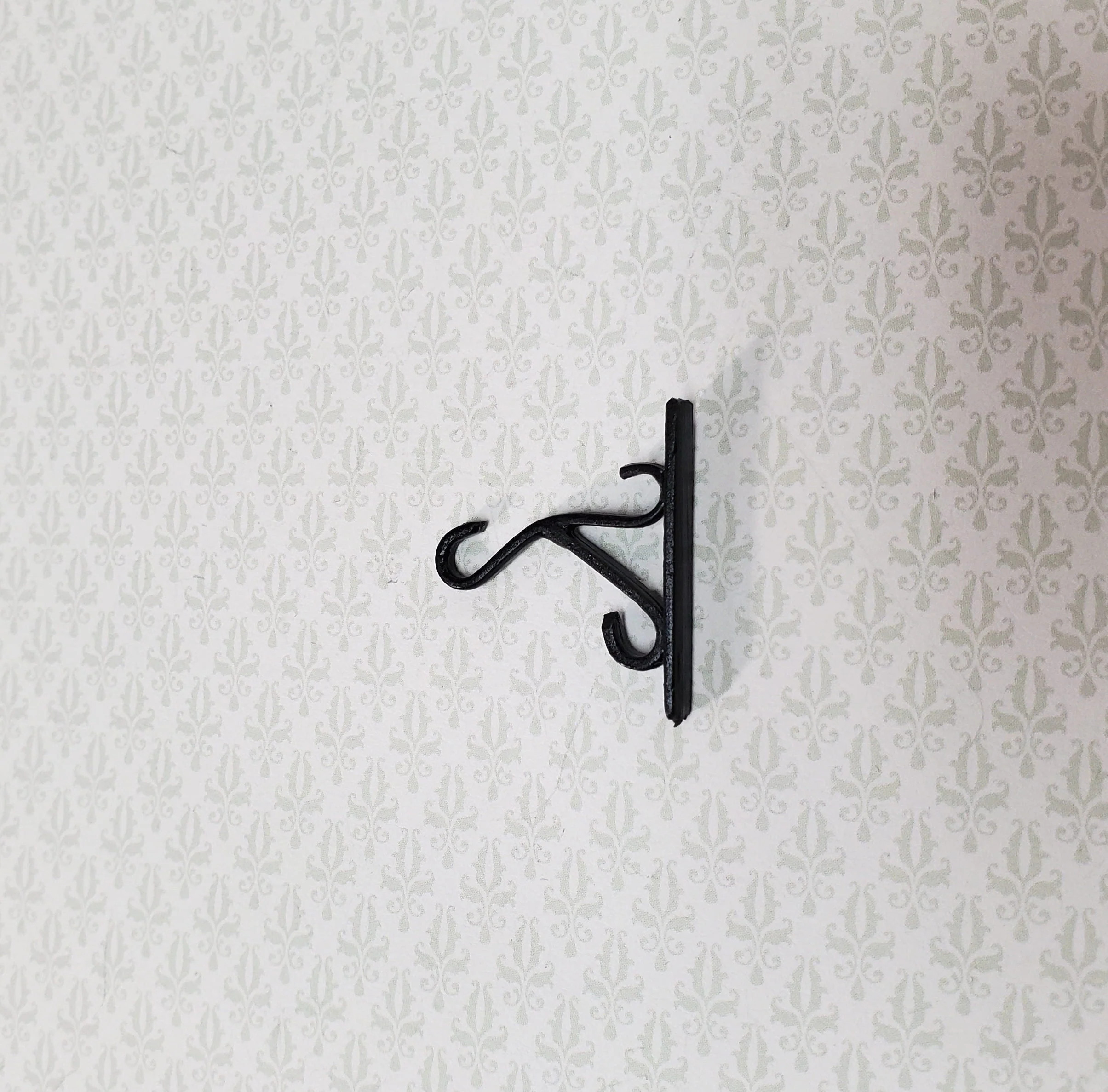 Dollhouse Plant Hanger Wall Hook Black Metal 1:12 Scale Miniature - Image 2
