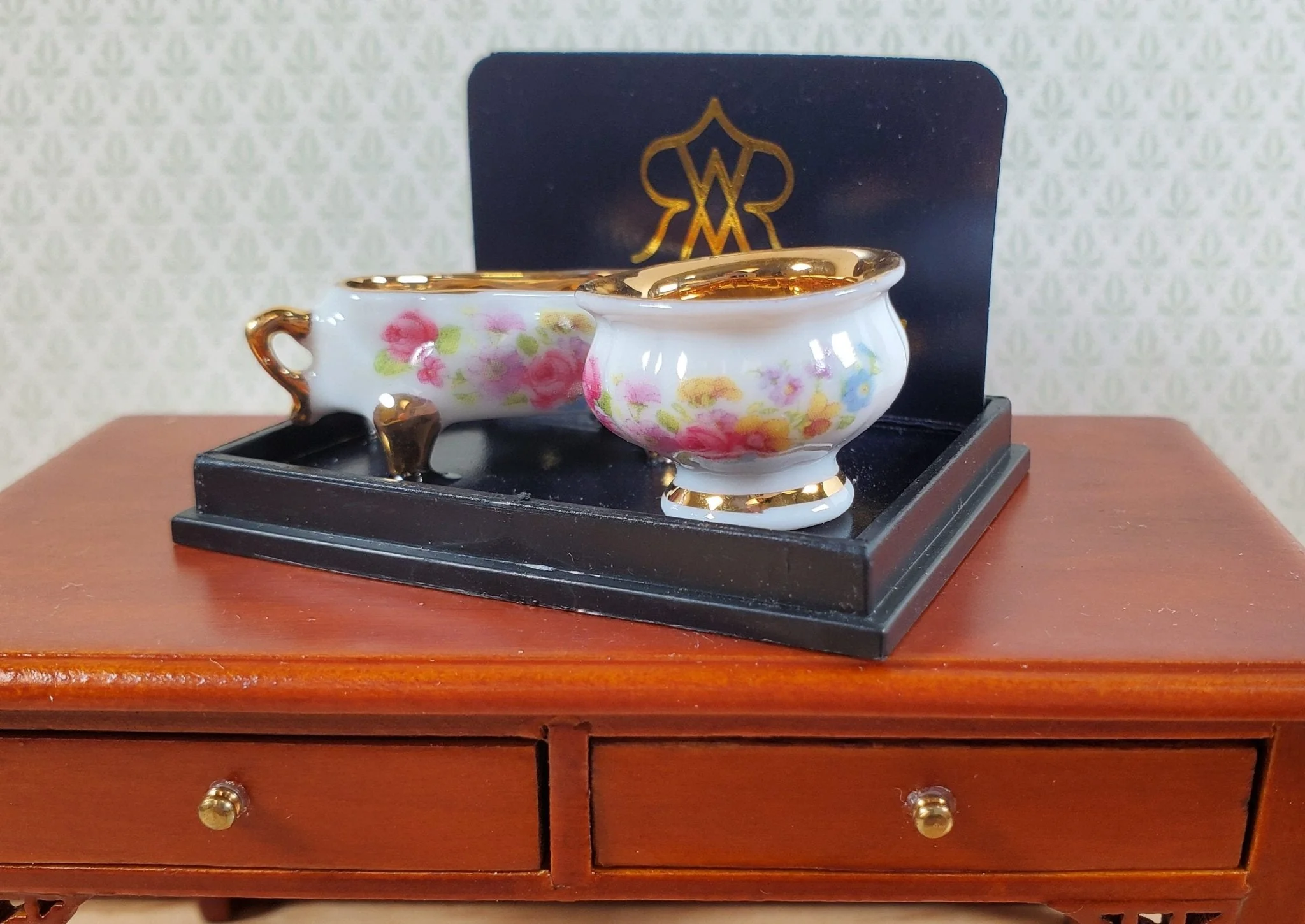 Dollhouse Porcelain Bowls w/ 24k Gold by Reutter Porcelain 1:12 Scale Miniatures - Image 3