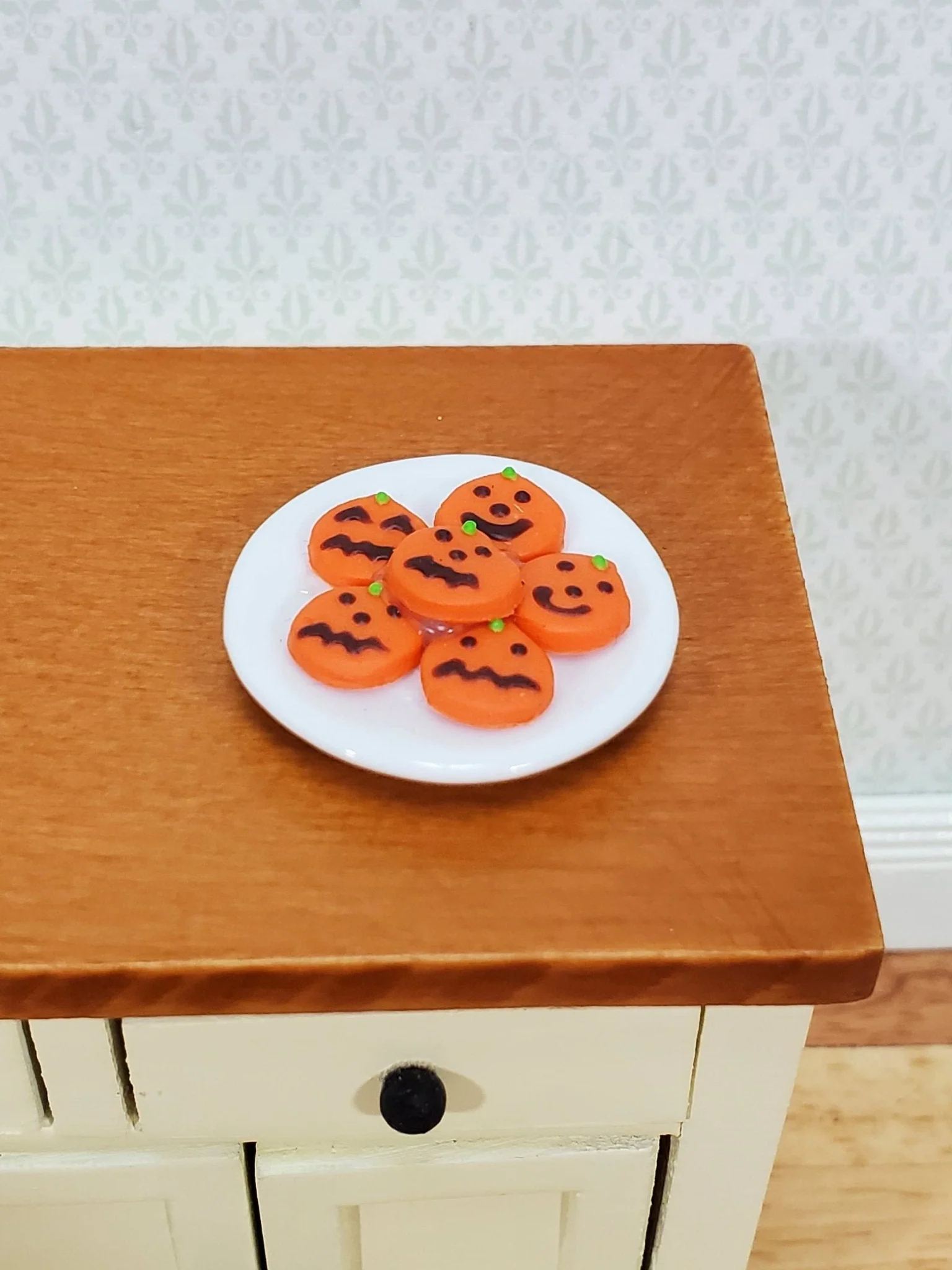 Dollhouse Pumpkin Cookies Halloween Dessert on Glass Plate 1:12 Scale Miniature Food