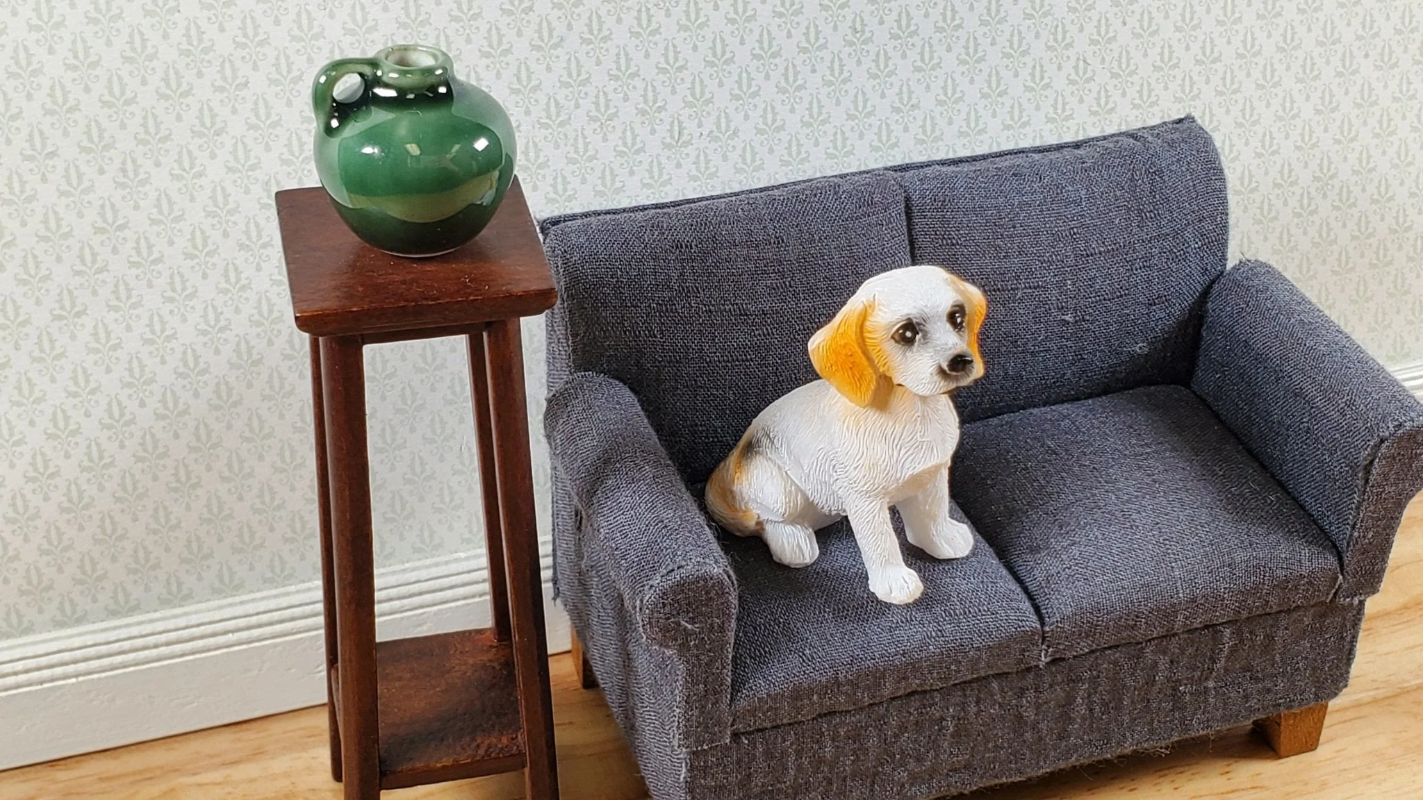 Dollhouse Puppy Dog Beagle or Lab Sitting Large 1:12 Scale Miniature Retriever - Image 3