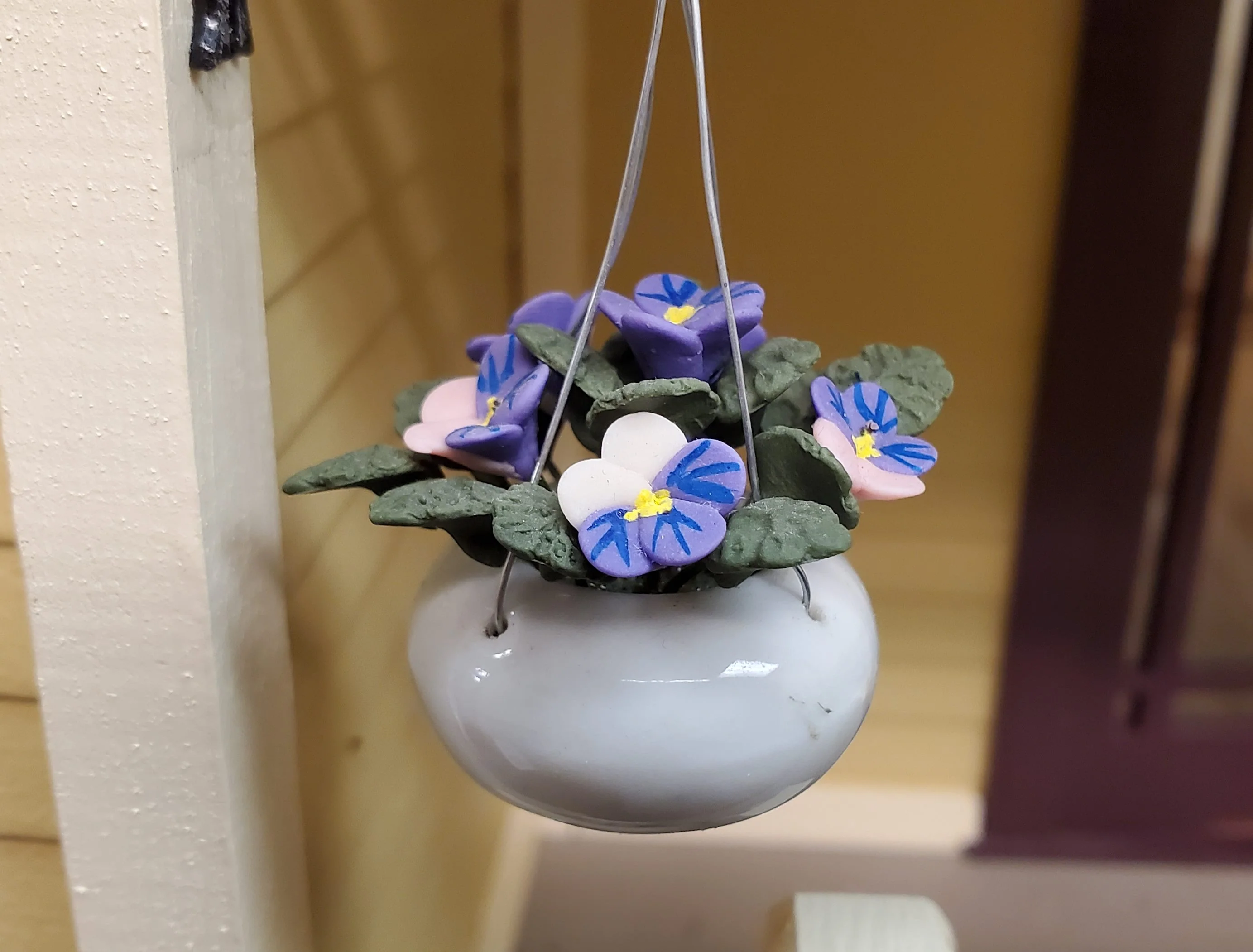 Dollhouse Purple Pansies in a Hanging White Planter 1:12 Scale Miniature Garden - Image 2