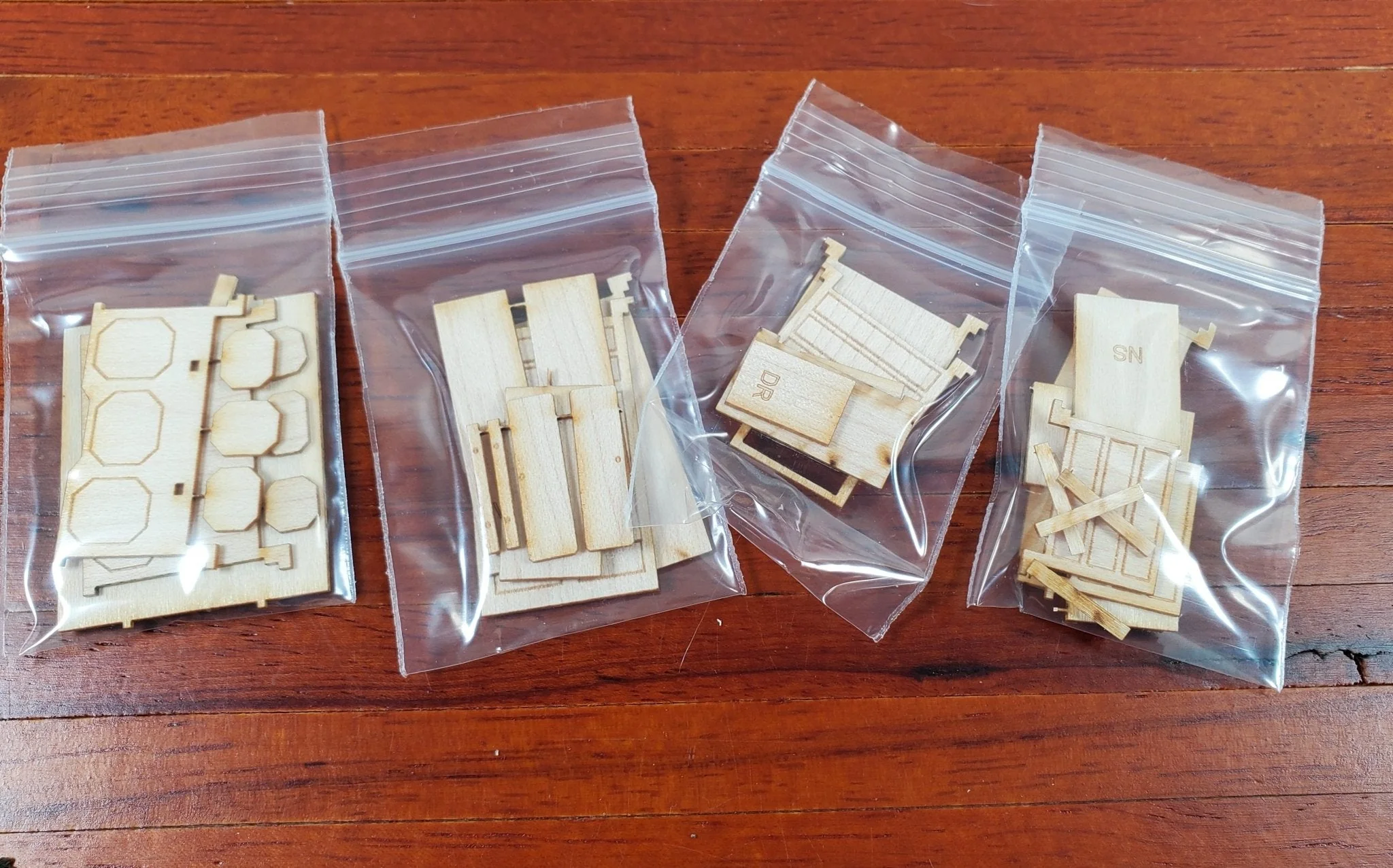 Dollhouse Quarter Scale Furniture KIT DIY Traditional Bedroom Bed Dresser 1:48 - Image 4