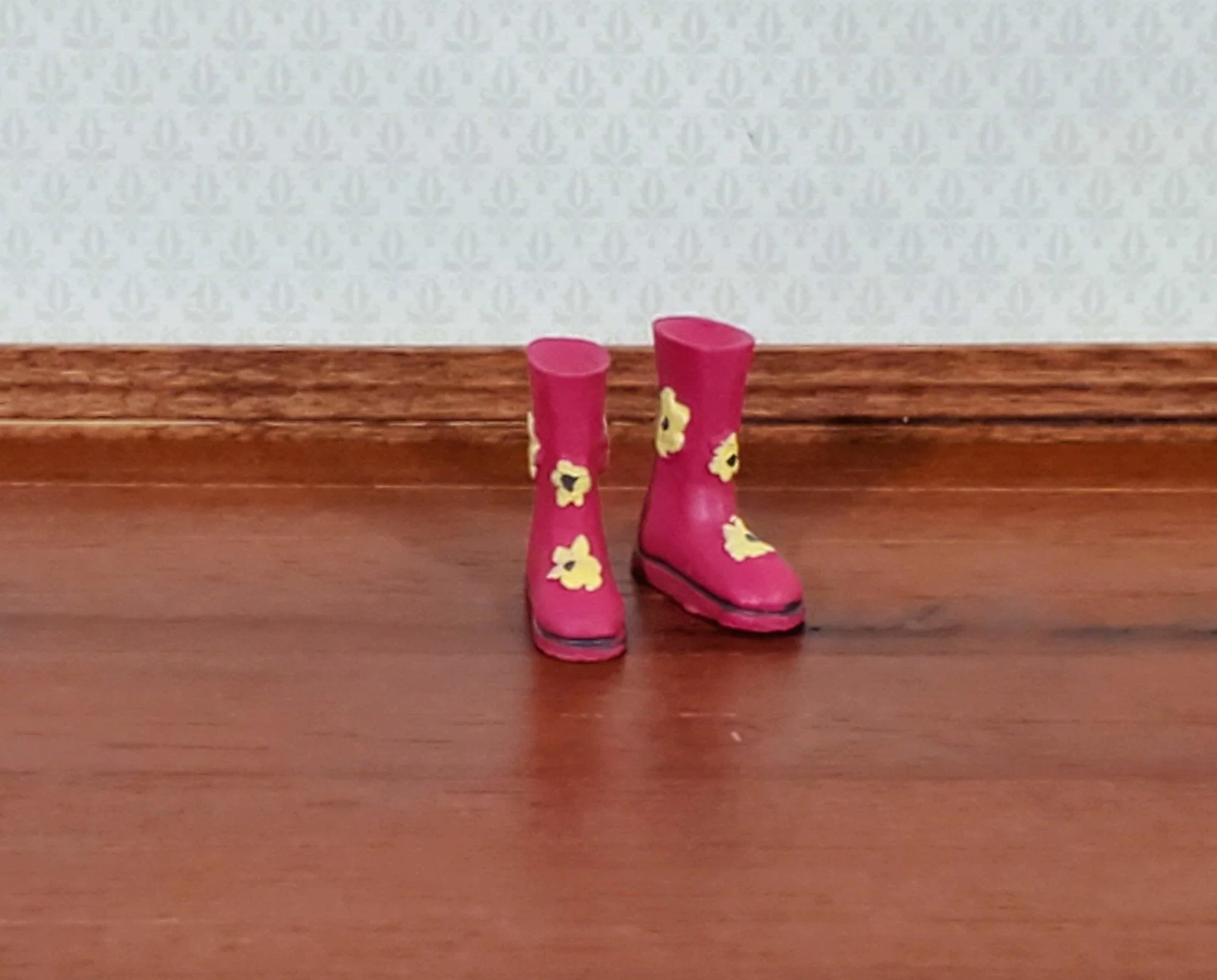 Dollhouse Rain Boots Wellies Pink with Flowers Resin 1:12 Scale Miniatures
