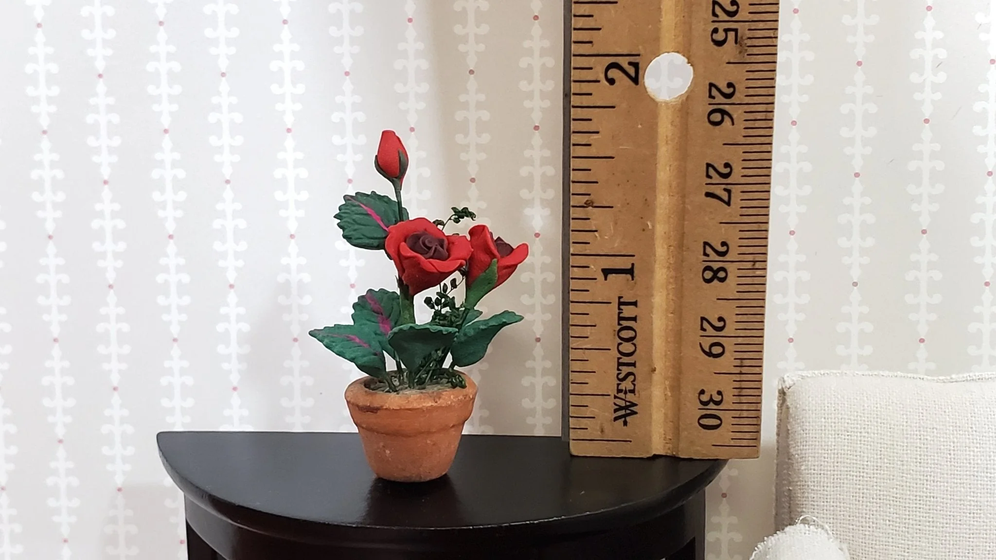 Dollhouse Red Roses Flowers Potted in Terra Cotta Pot 1:12 Scale Miniature Plant - Image 4