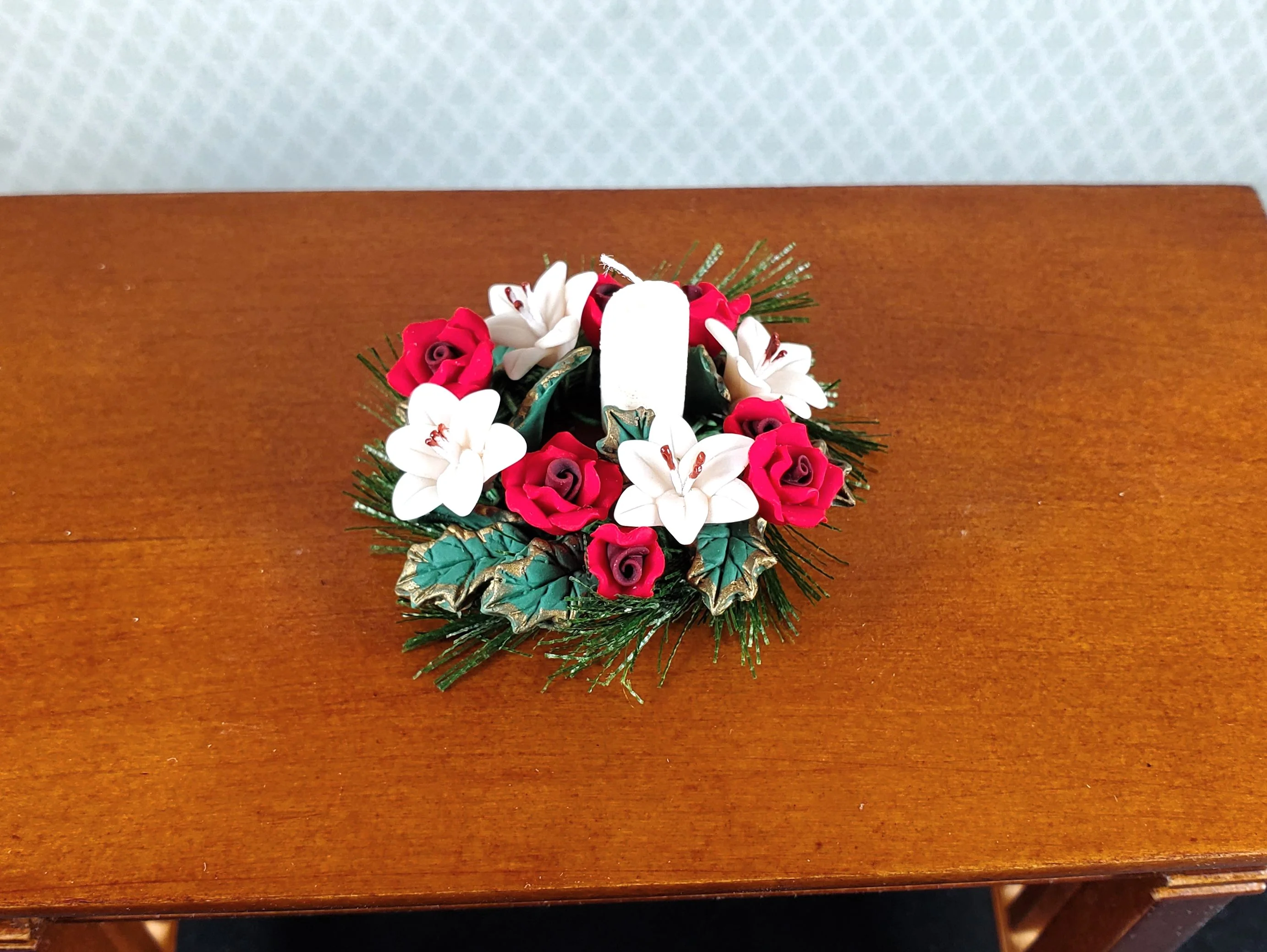 Dollhouse Red Roses & White Lilies Centerpiece with Candle 1:12 Scale Miniature