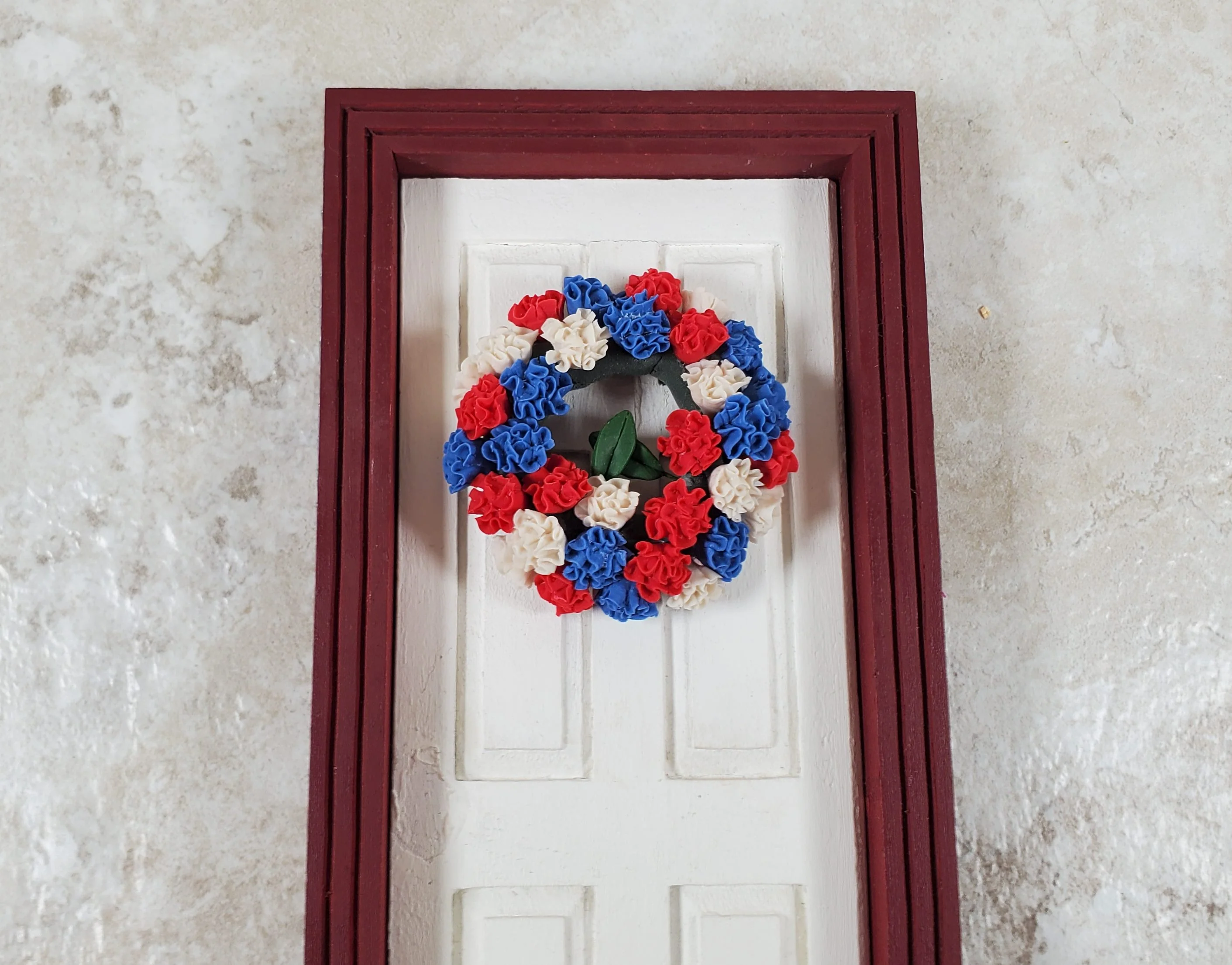 Dollhouse Red White & Blue Carnations Wreath 1:12 Scale Miniature - Image 2