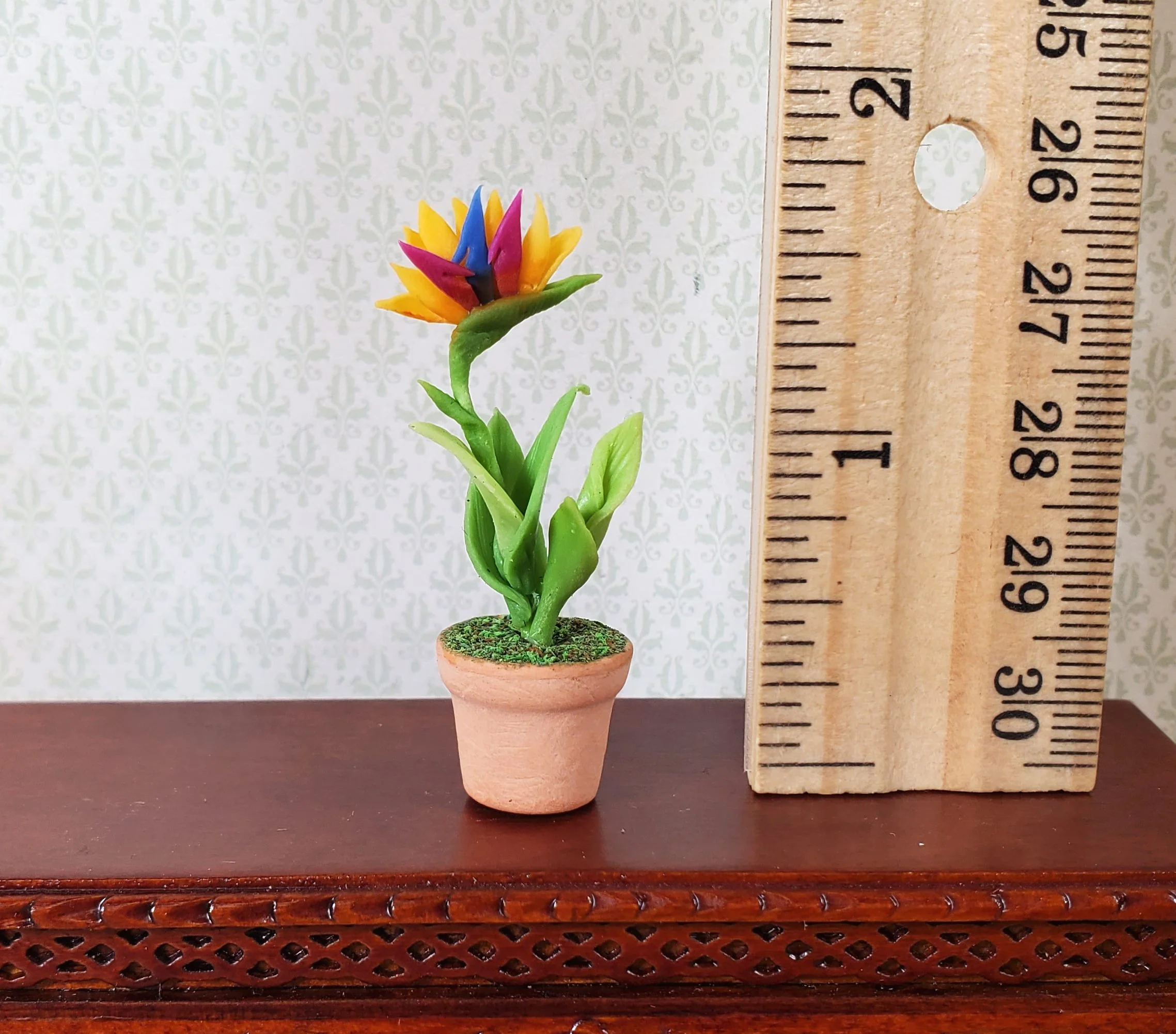 Dollhouse Red & Yellow Bird of Paradise in Terra Cotta Pot 1:12 Scale Miniature - Image 3