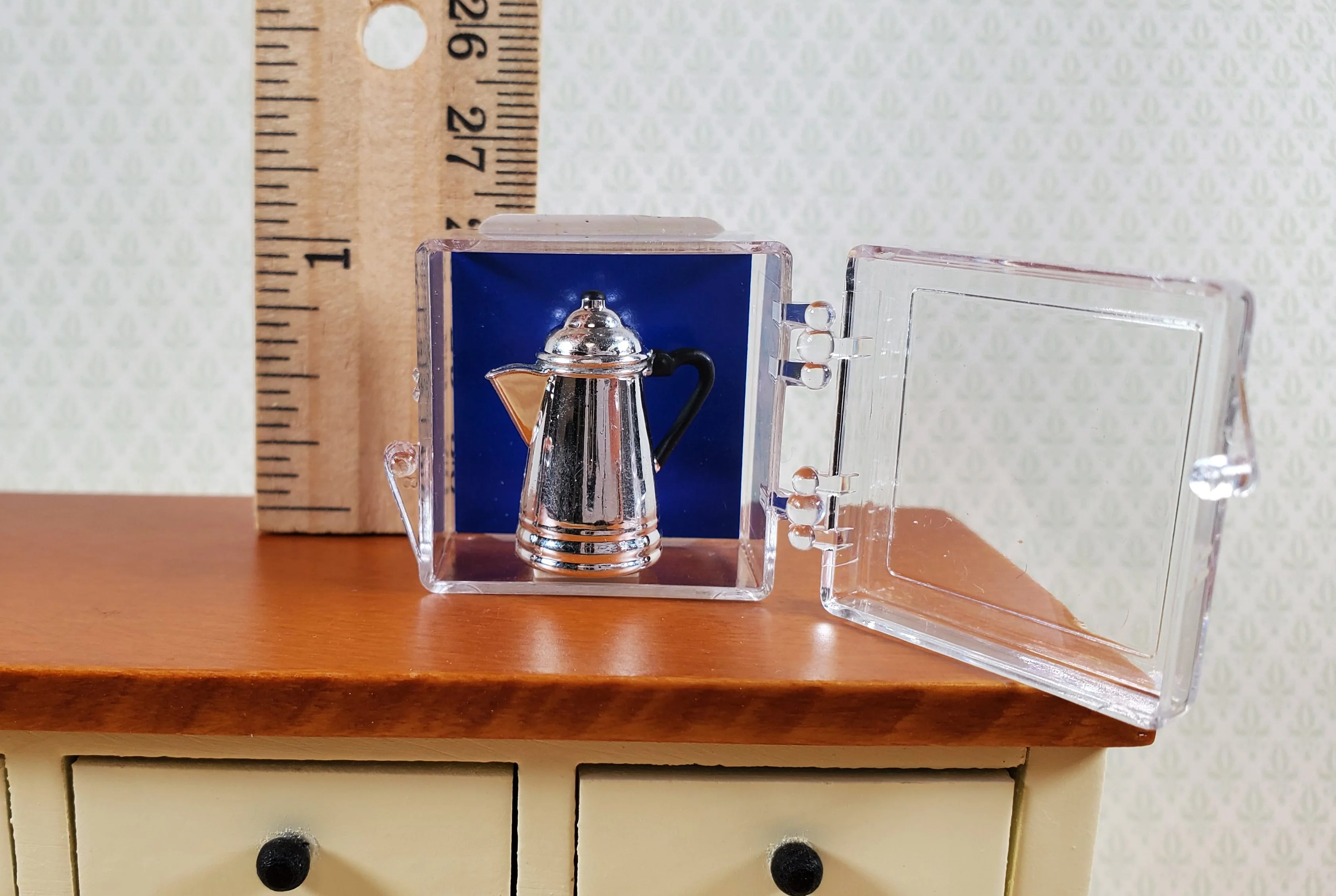 Dollhouse Retro Coffee Pot Tall Silver Chrysnbon Miniatures 1:12 Scale Kitchen - Image 2