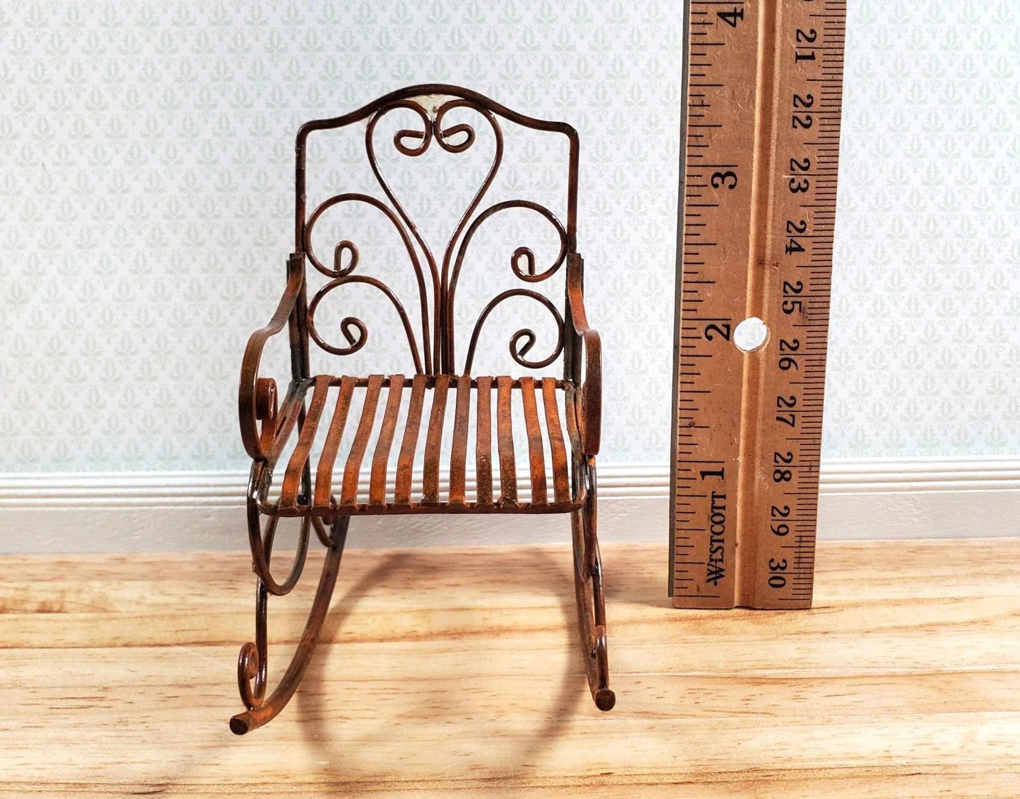 Dollhouse Rocking Chair for Patio Distressed Metal 1:12 Scale Fairy Garden - Image 5