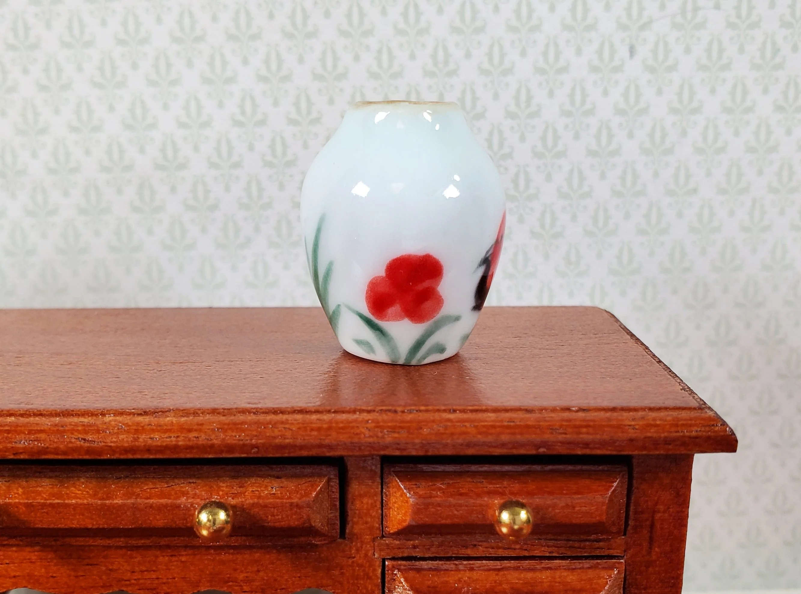 Dollhouse Rooster Design White Ceramic Vase 1:12 Scale Miniature - Image 2