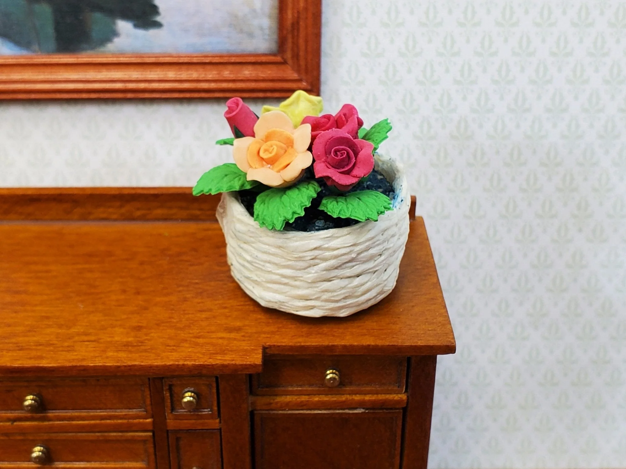 Dollhouse Roses in a Natural Fiber Basket Red Peach Yellow 1:12 Scale Miniature - Image 2