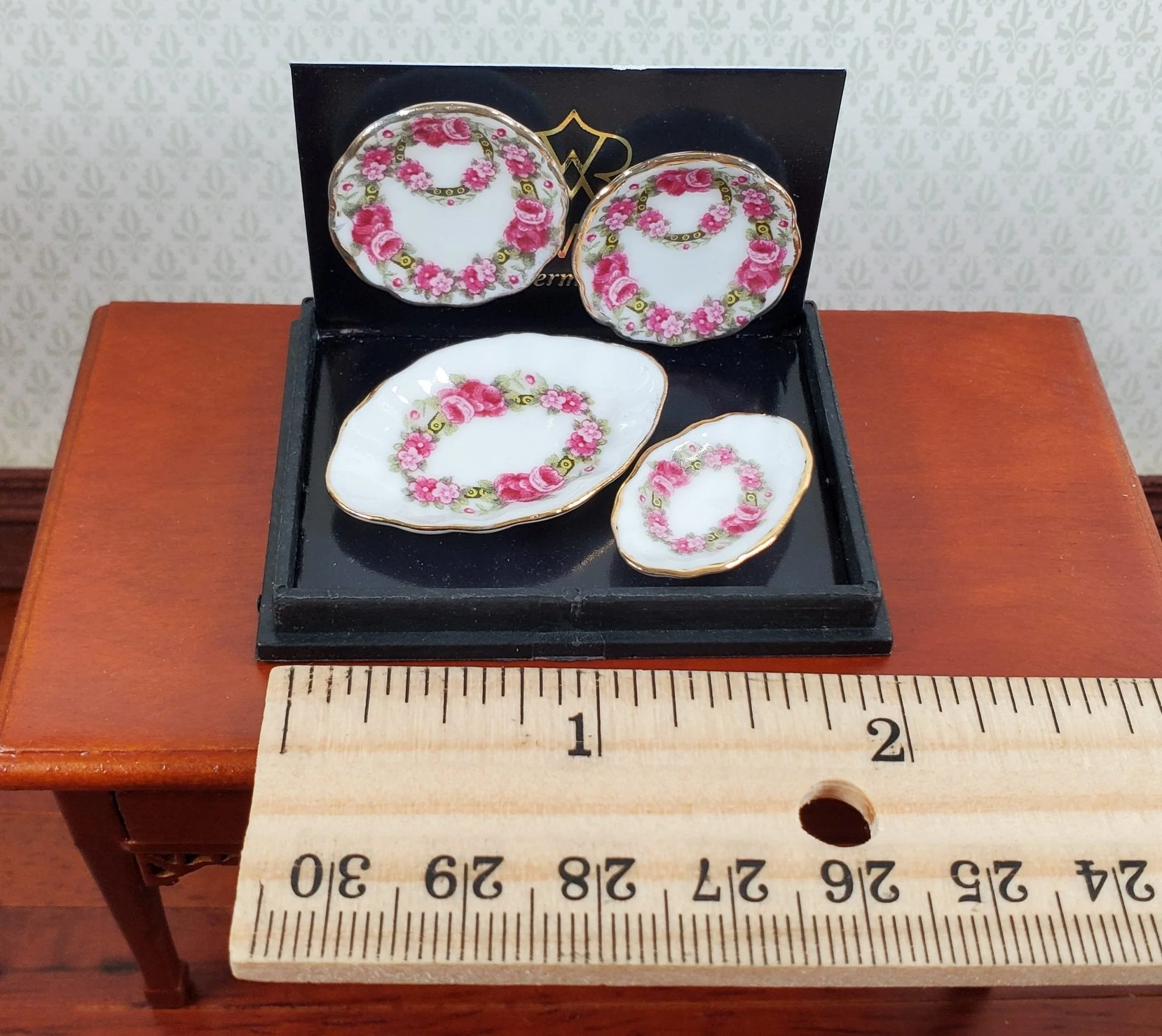 Dollhouse Serving Set Rose Design Reutter Porcelain 1:12 Scale Miniature Plates - Image 3