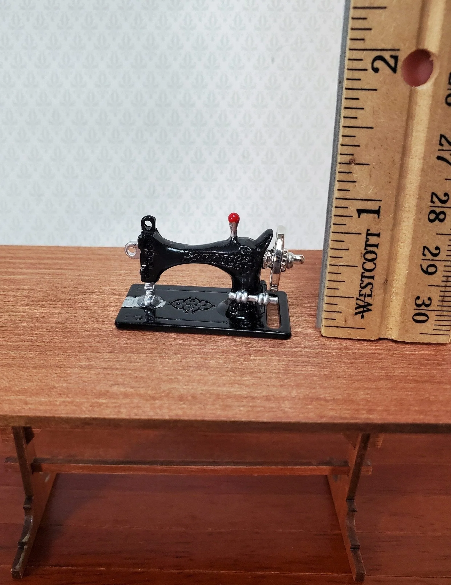 Dollhouse Sewing Machine Vintage Style Metal 1:12 Scale Miniature Black Silver - Image 5