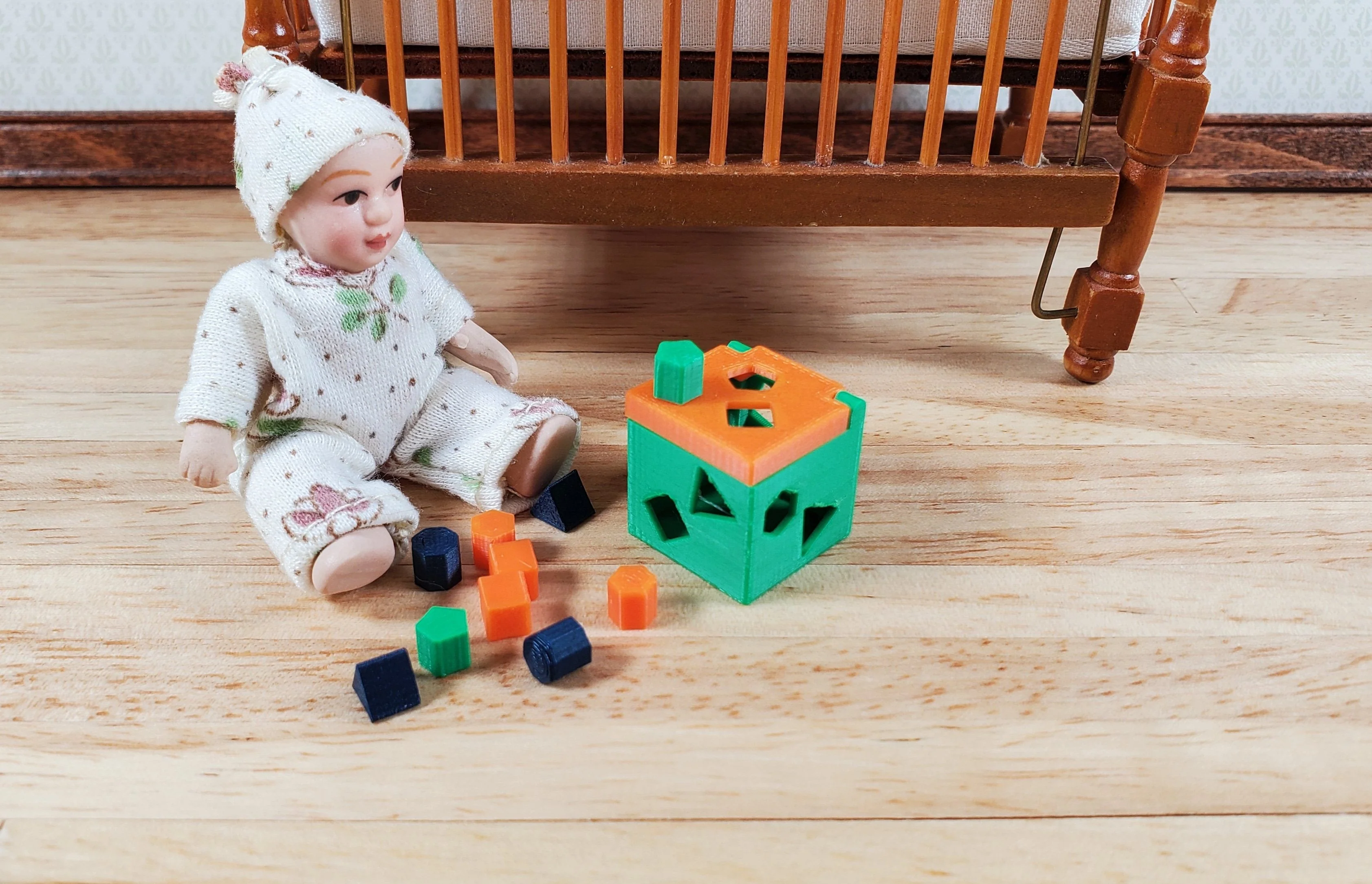 Dollhouse Shape Sorter Toy with Flip Lid and Shapes 1:12 Scale Miniature - Image 3