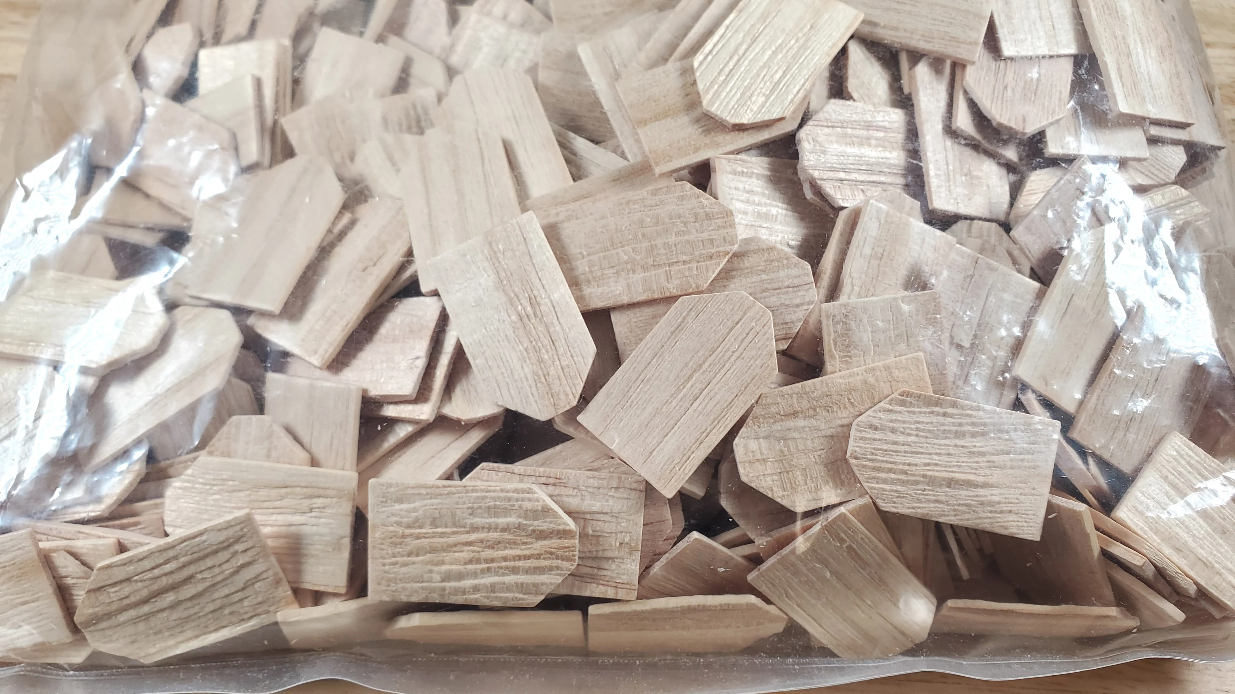Dollhouse Shingles Octagon Butt Large Bag Light Wood 1:12 Scale 1000 pcs HW7103 - Image 2