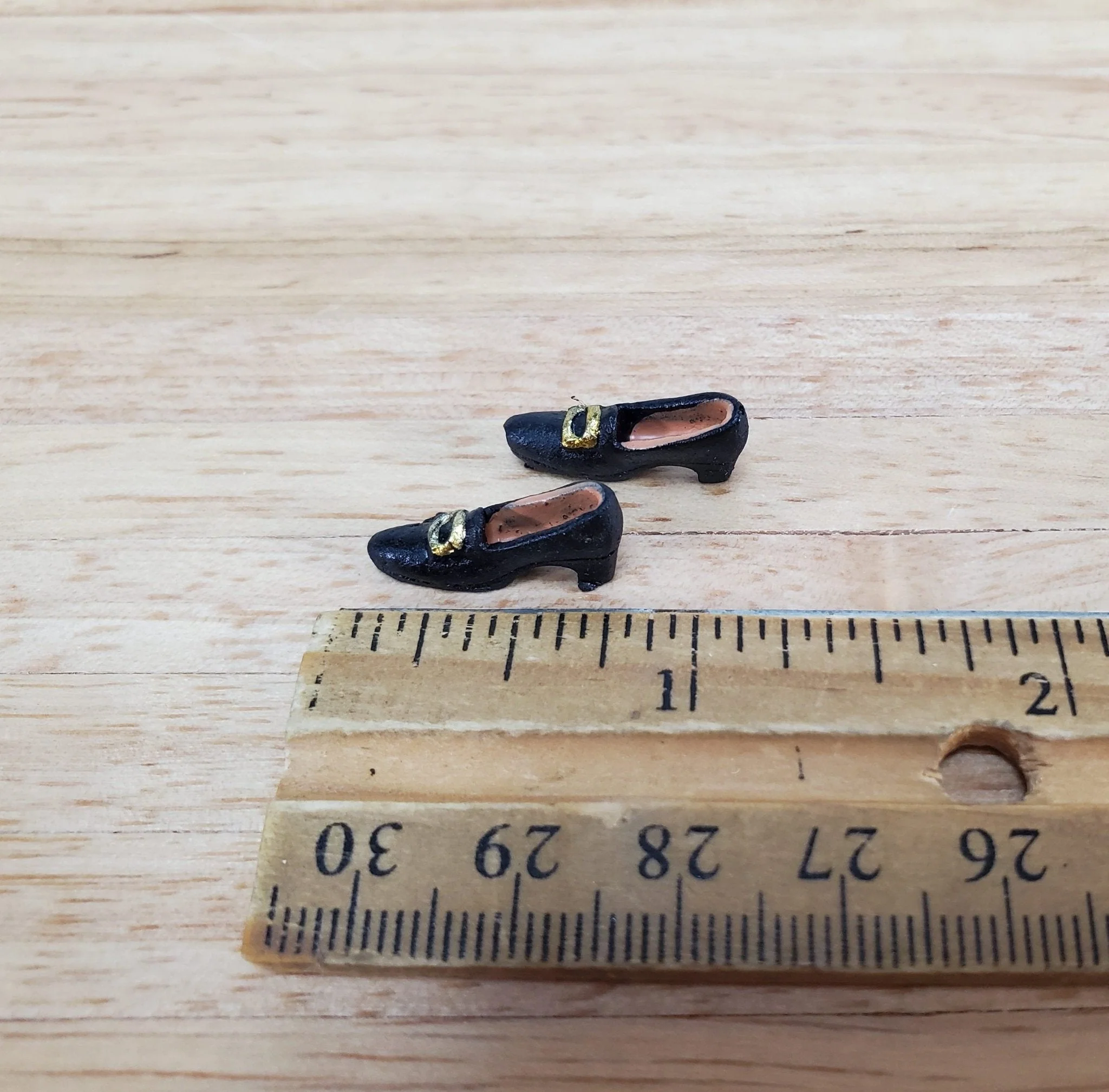 Dollhouse Shoes Pumps Black with Gold Buckles Cast Resin 1:12 Scale Miniature - Image 4