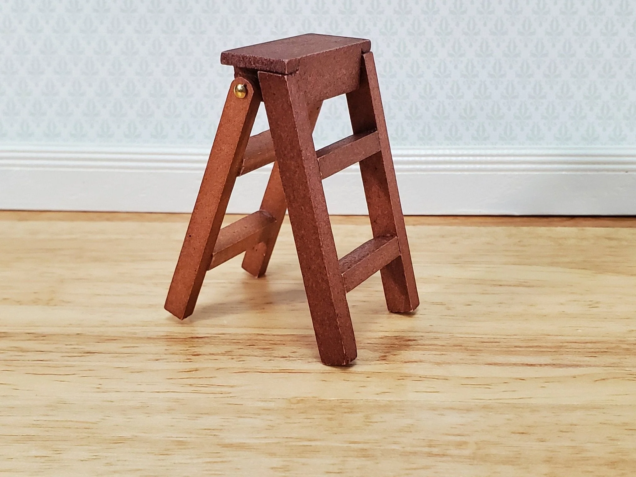 Dollhouse Short Step Ladder 3 Steps Wood 1:12 Scale Miniature Opens/Closes