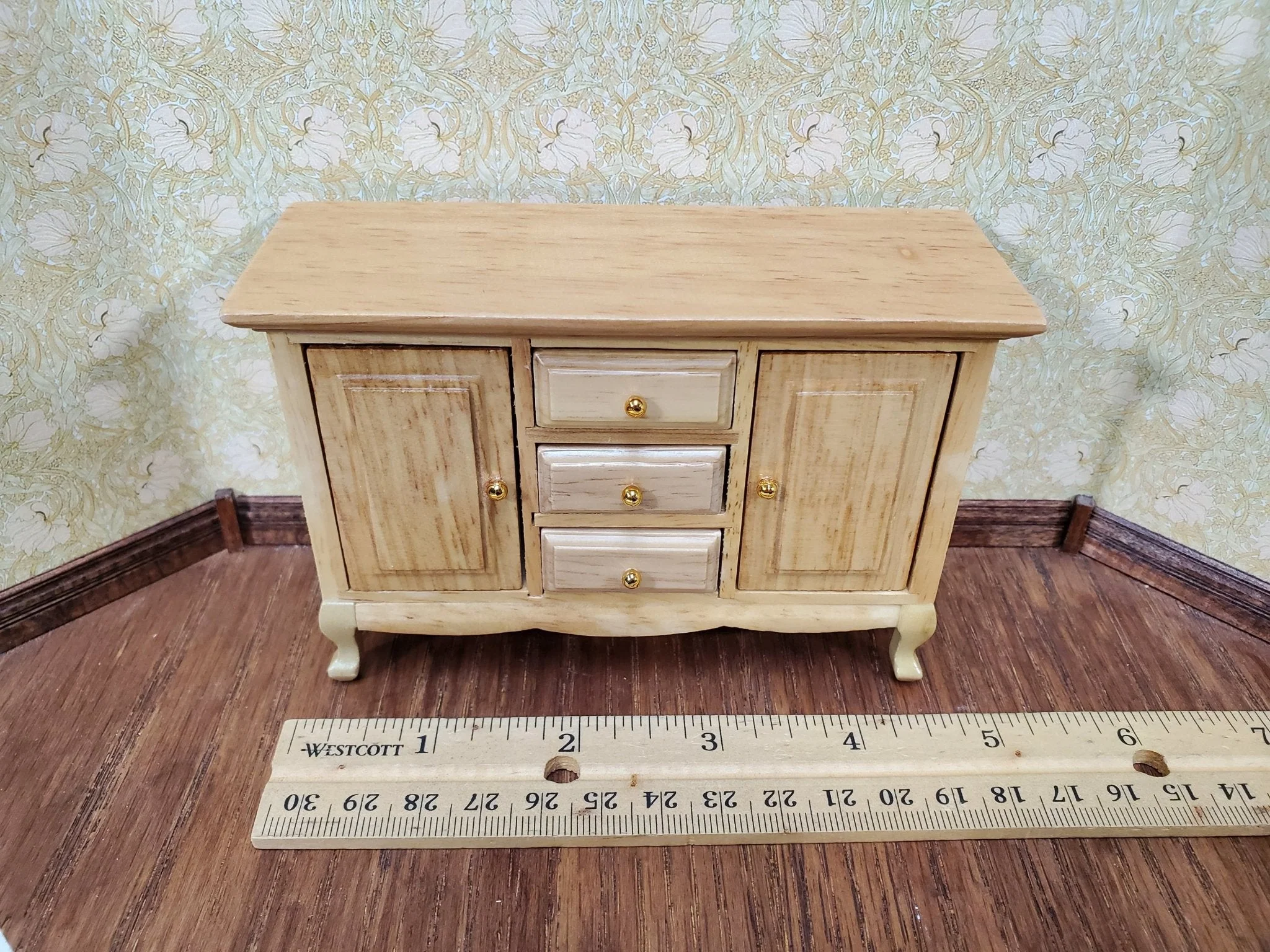 Dollhouse Side Board Buffet Dresser Light Oak Finish 1:12 Scale Furniture - Image 6