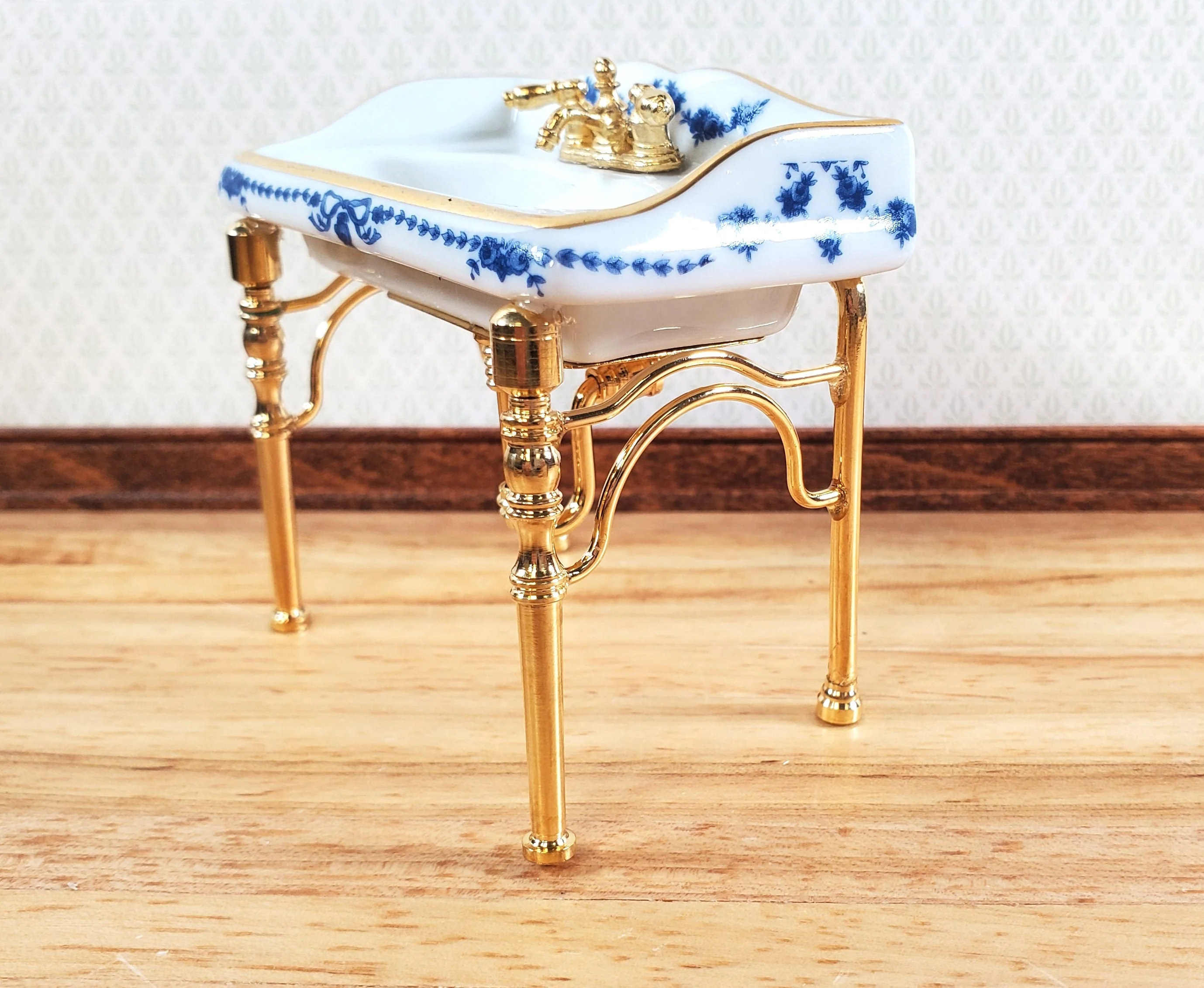 Dollhouse Sink Bathroom Small White and Blue Reutter Porcelain Miniature - Image 4