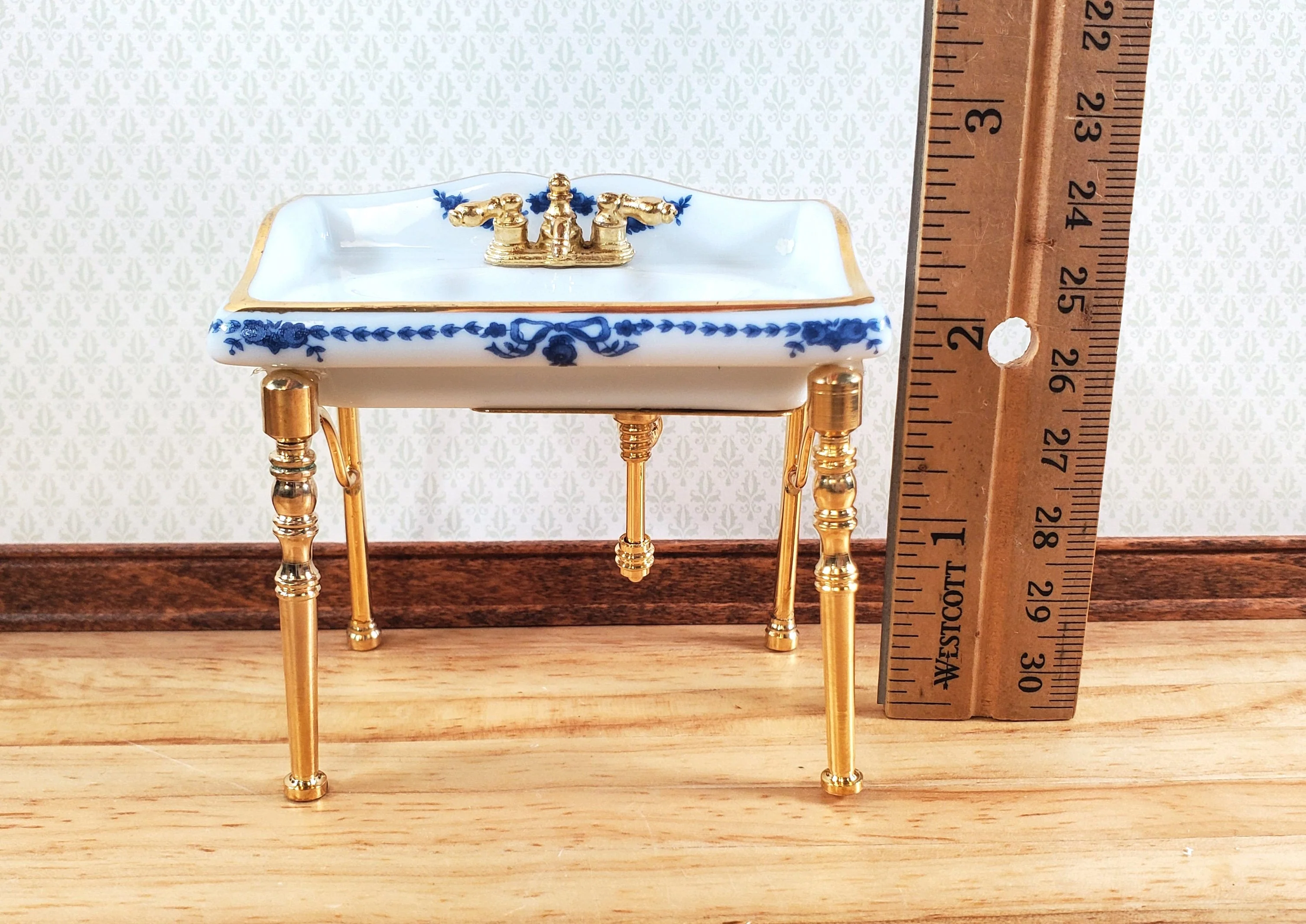 Dollhouse Sink Bathroom Small White and Blue Reutter Porcelain Miniature - Image 7
