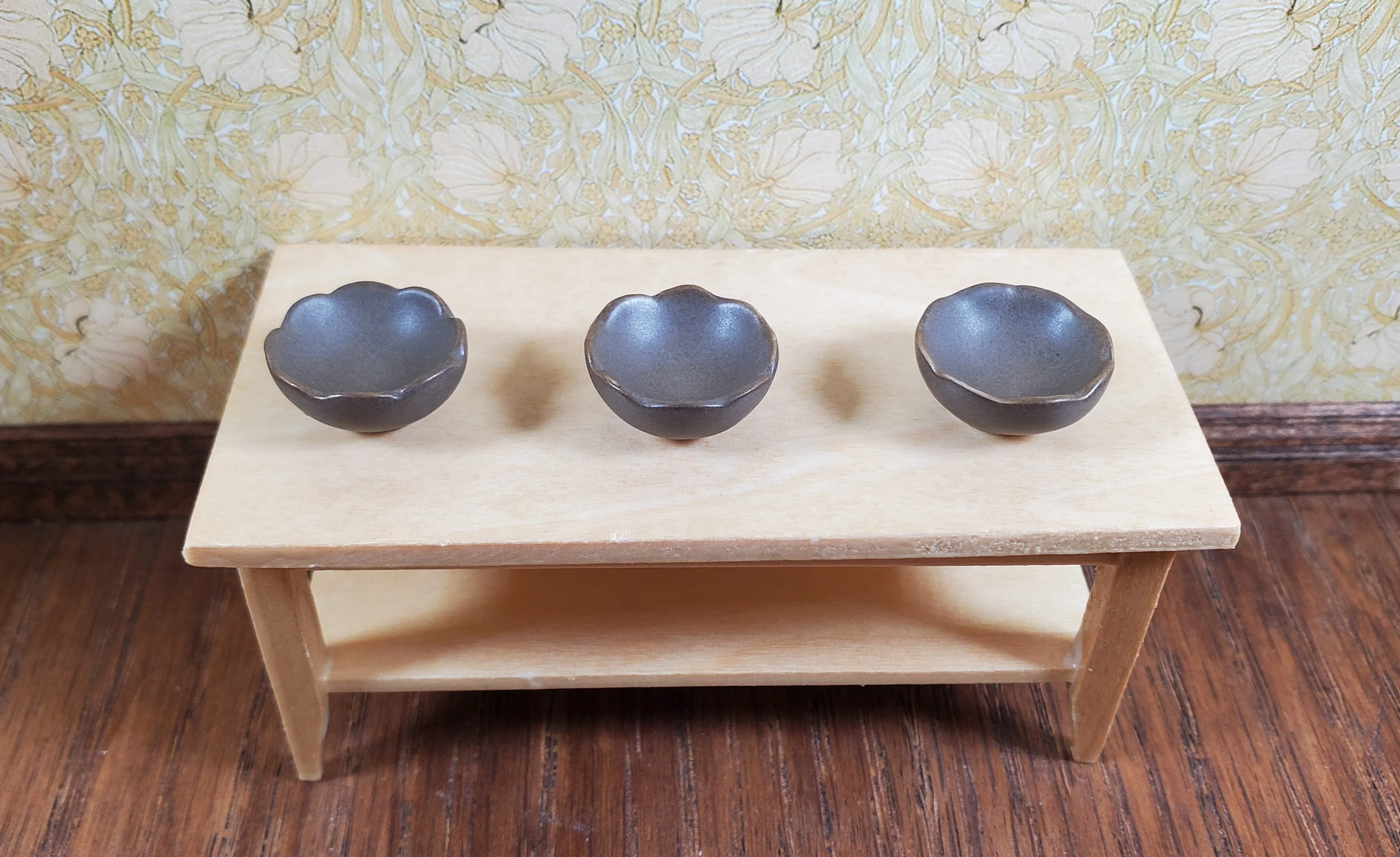 Dollhouse Small Brown Fluted Ceramic Bowls Set of 3 1:12 Scale Miniature - Image 2
