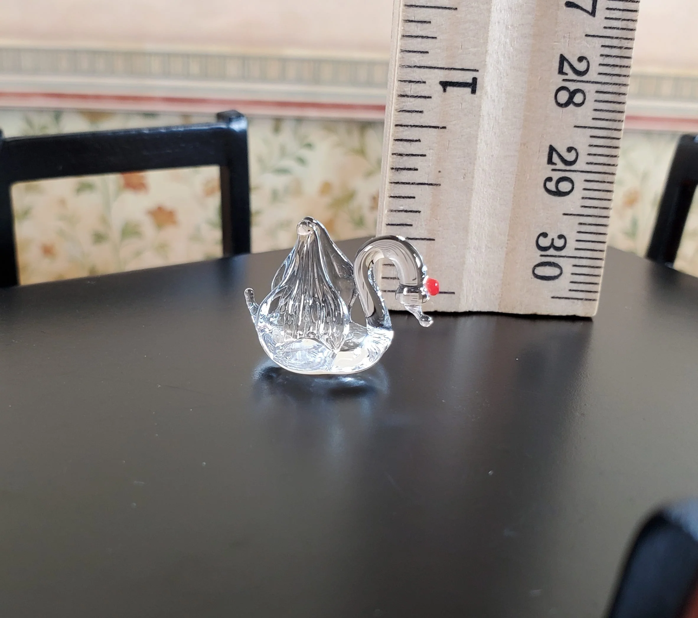 Dollhouse Small Glass Swan Centerpiece Sculpture 1:12 Scale Miniature - Image 3