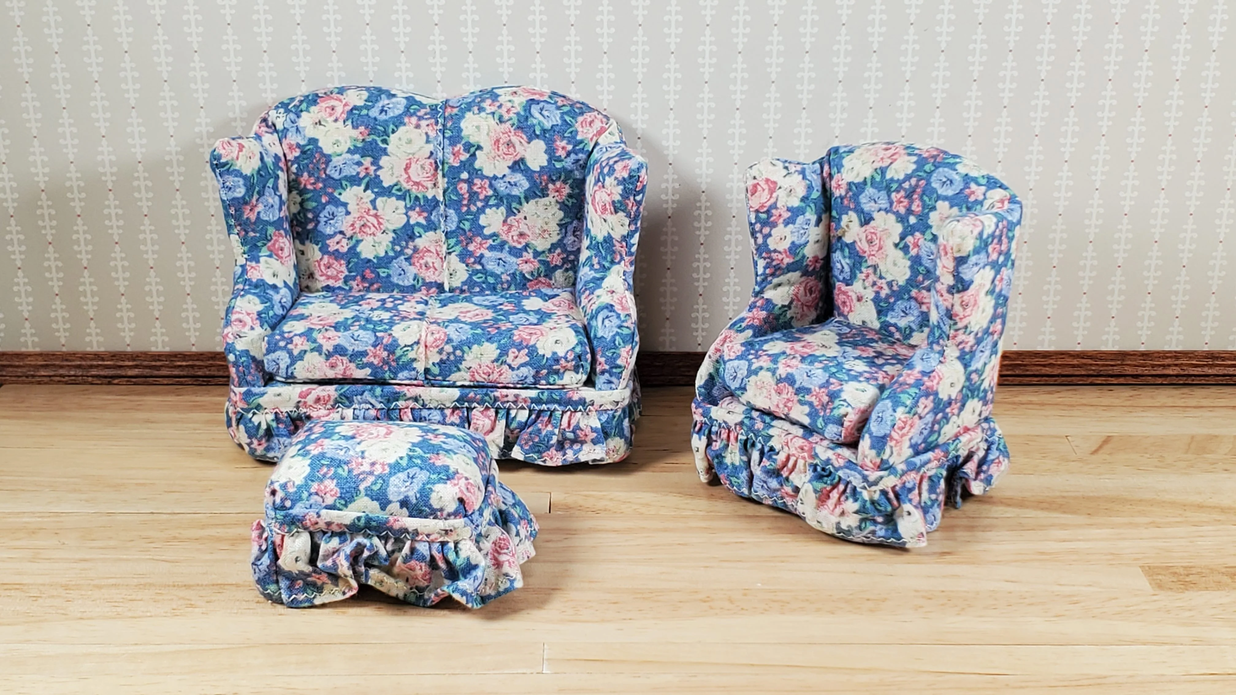 Dollhouse Small Sofa Chair Ottoman Pastel Floral 1:12 Scale Miniature Furniture