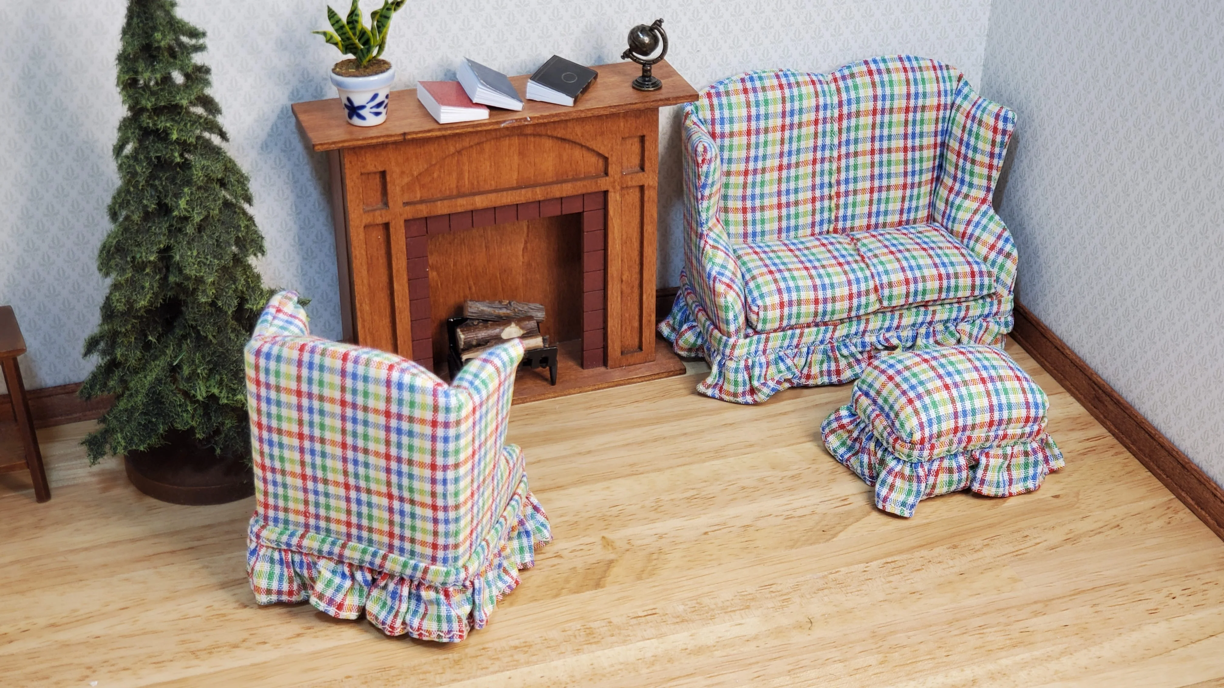 Dollhouse Small Sofa Chair Ottoman Rainbow Plaid 1:12 Scale Miniature Furniture - Image 2