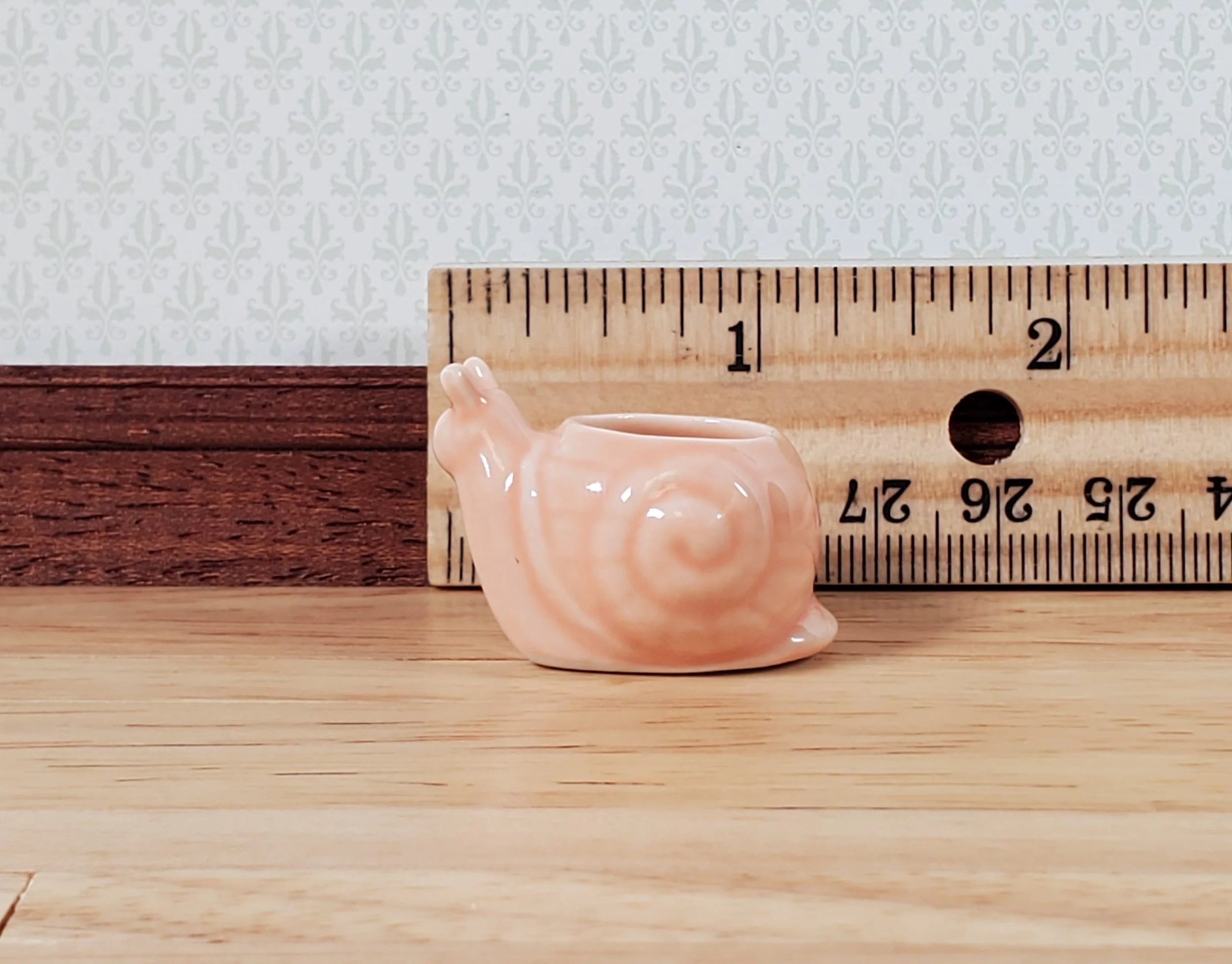 Dollhouse Snail Planter Ceramic 1:12 Scale Miniature Garden Pot for Plants - Image 4