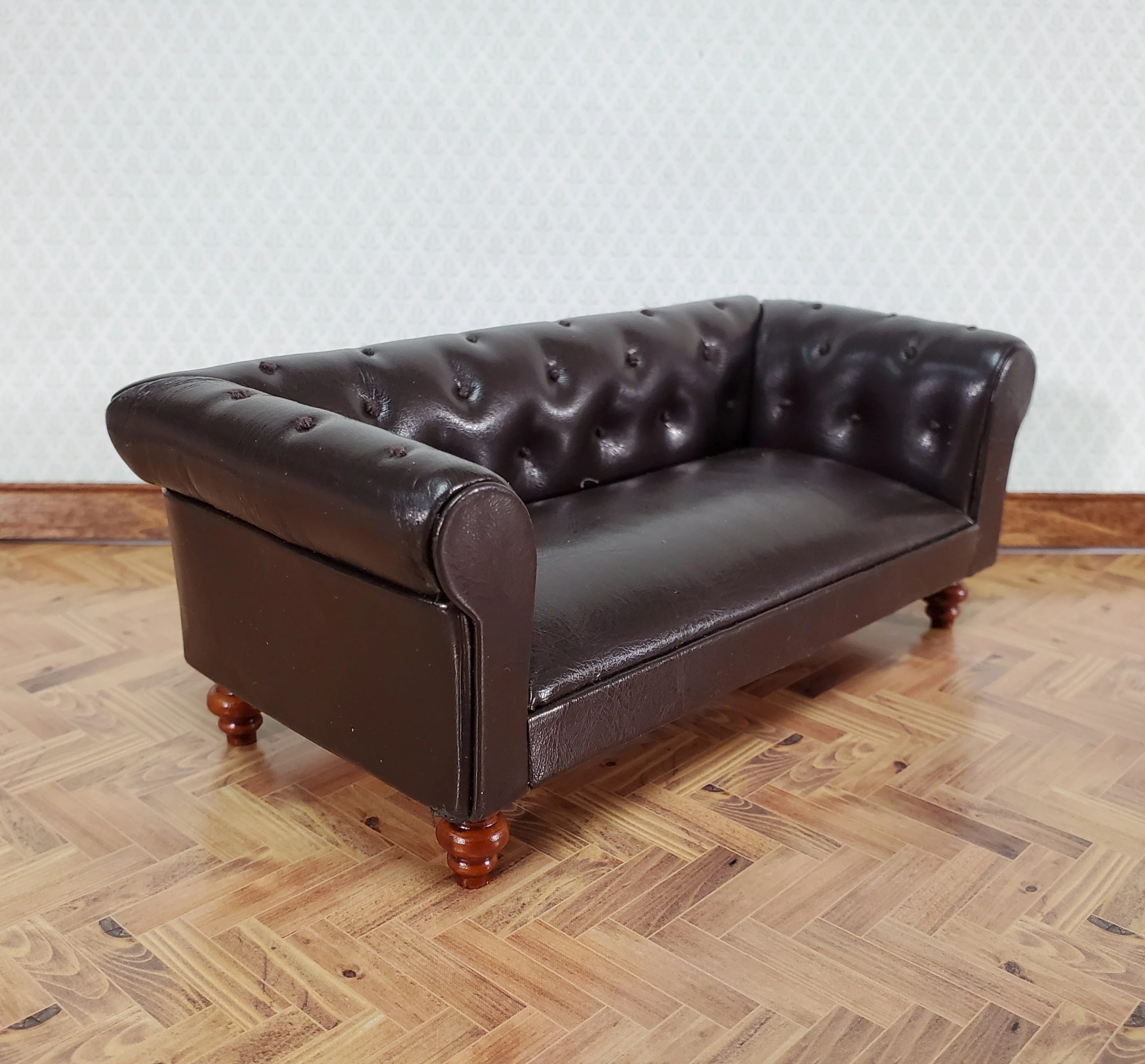 Dollhouse Sofa Couch Brown Faux Leather 1:12 Scale Miniature Furniture - Image 3