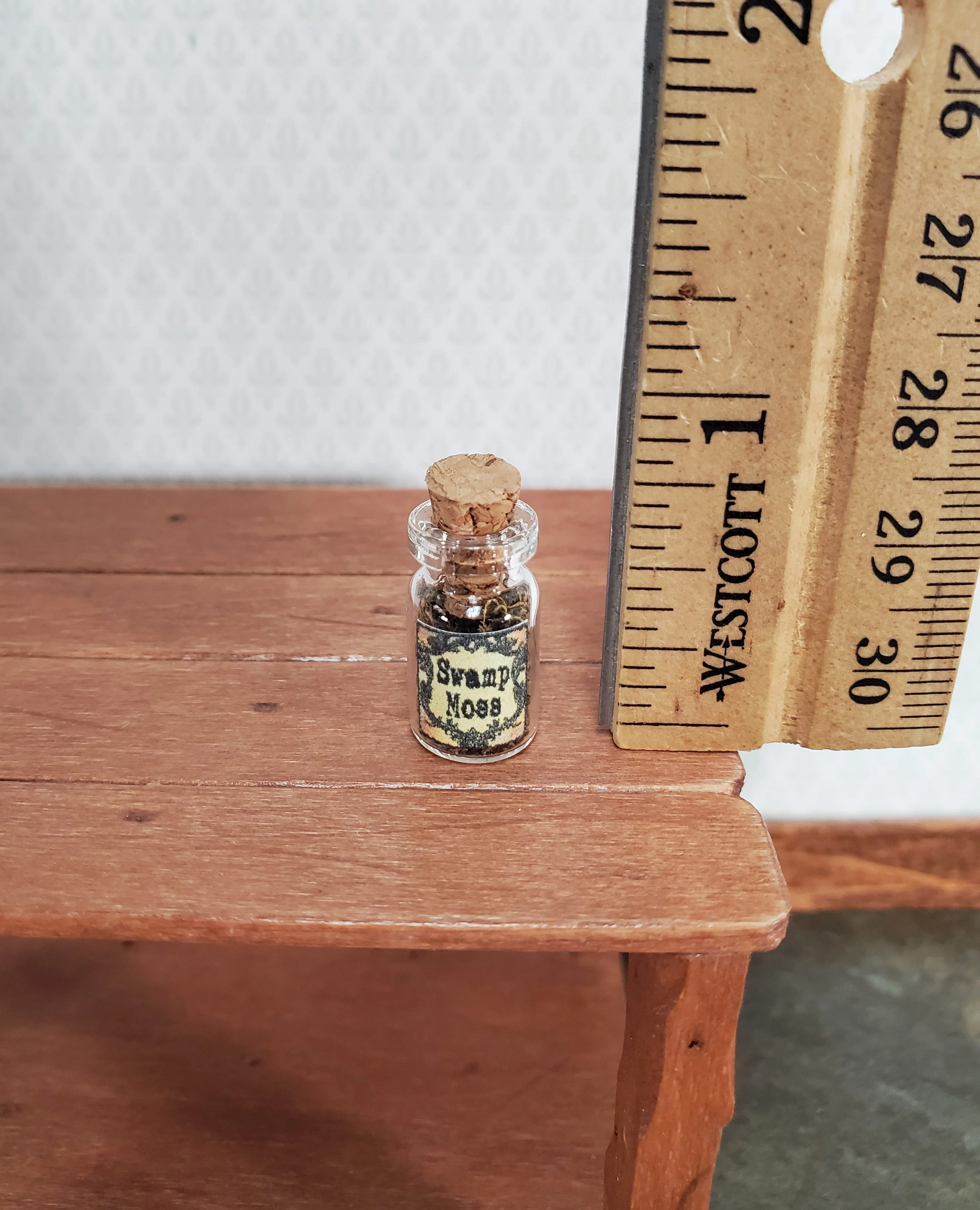 Dollhouse Spell Ingredient Swamp Moss in Glass Jar with Cork 1:12 Scale - Image 4