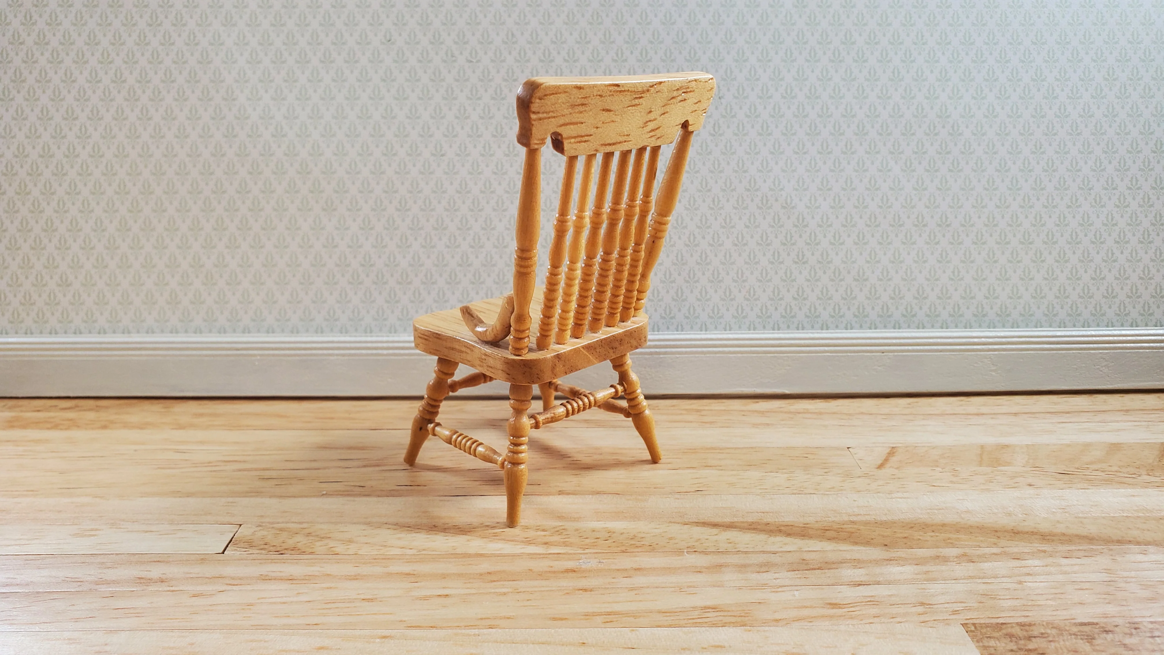 Dollhouse Spindle Back Kitchen Chair Light Oak Finish 1:12 Scale Miniature - Image 3