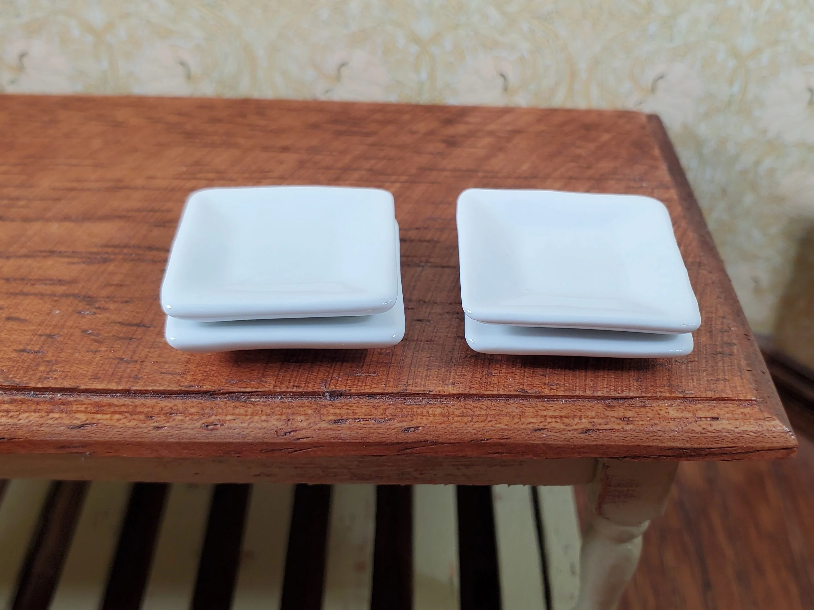 Dollhouse Square White Porcelain Plates Set of 4 1:12 Scale Miniature - Image 2