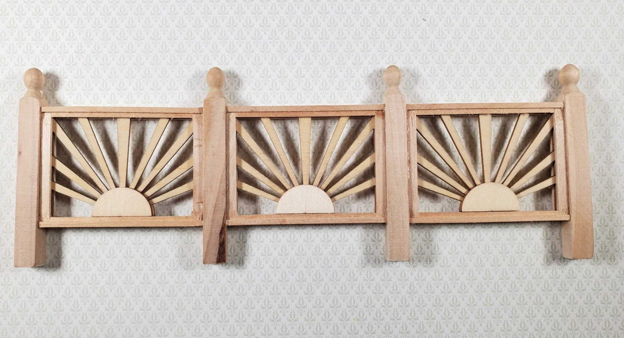 Dollhouse Sunburst Railing for Porches or Decks 1:12 Scale Miniature Assembled - Image 3