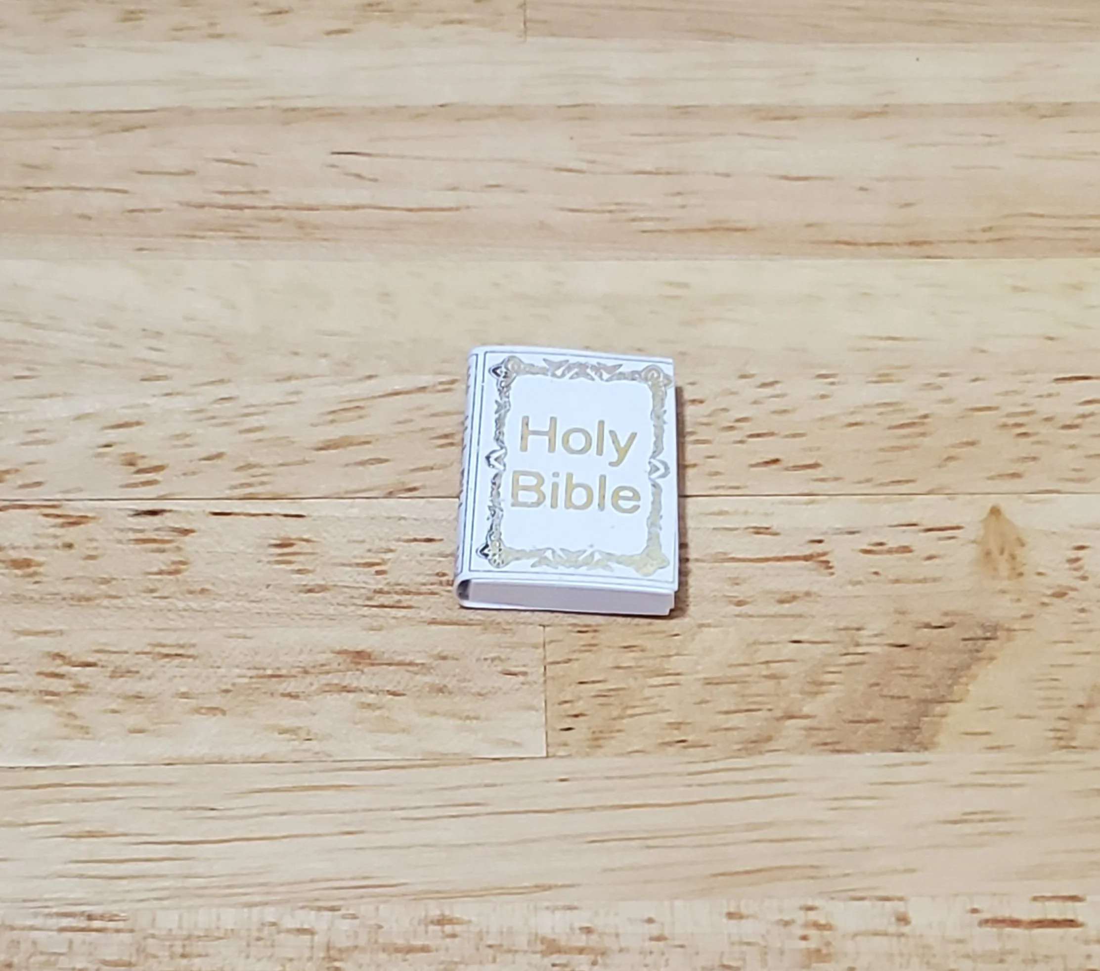 Dollhouse The Holy Bible Book White & Gold 1:12 Scale Miniature (blank inside) - Image 2