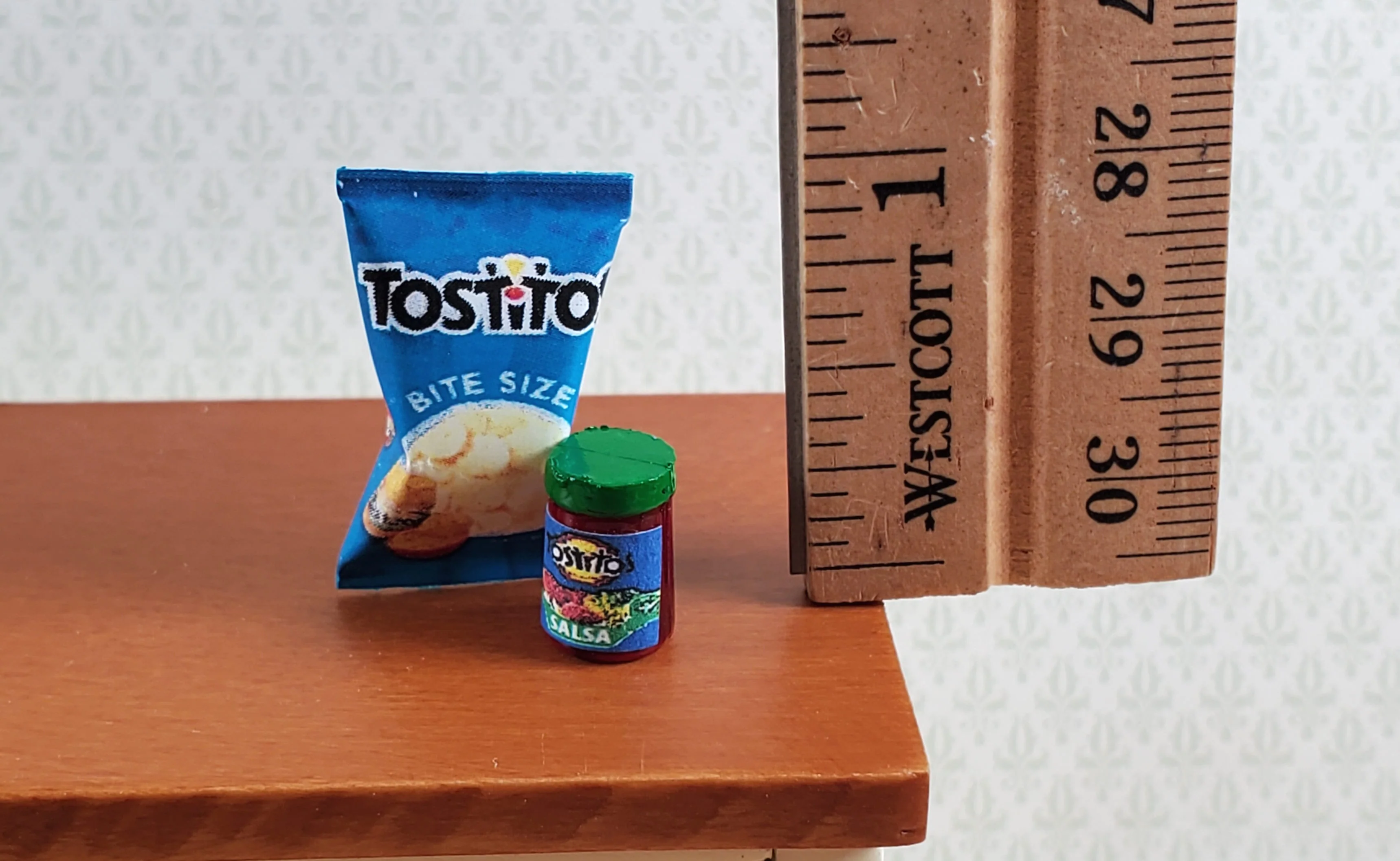 Dollhouse Tostitos Bag of Corn Chips & Salsa 1:12 Scale Miniature Food Kitchen - Image 4