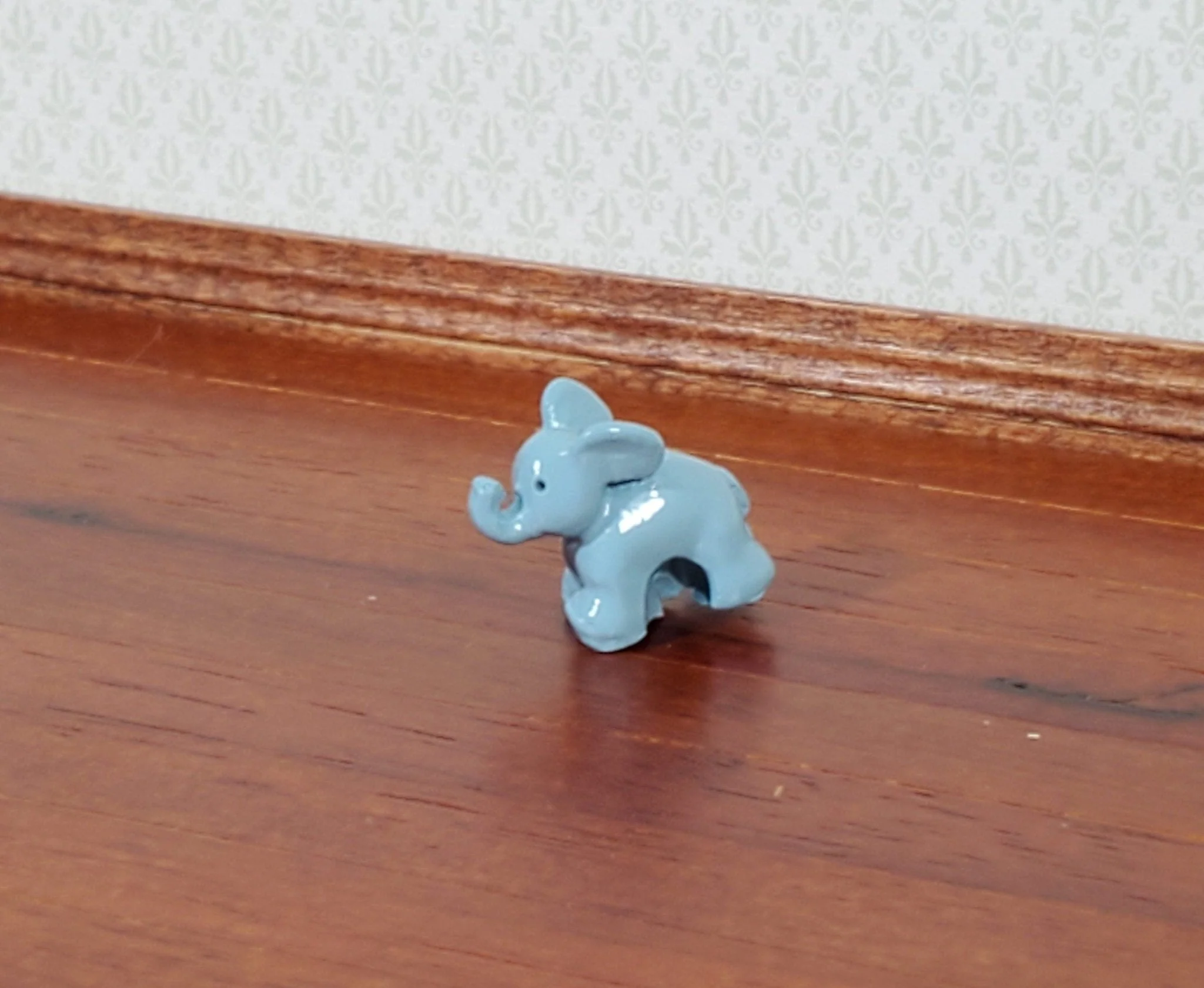 Dollhouse Toy Elephant for your Miniature Nursery Gray Resin - Image 2