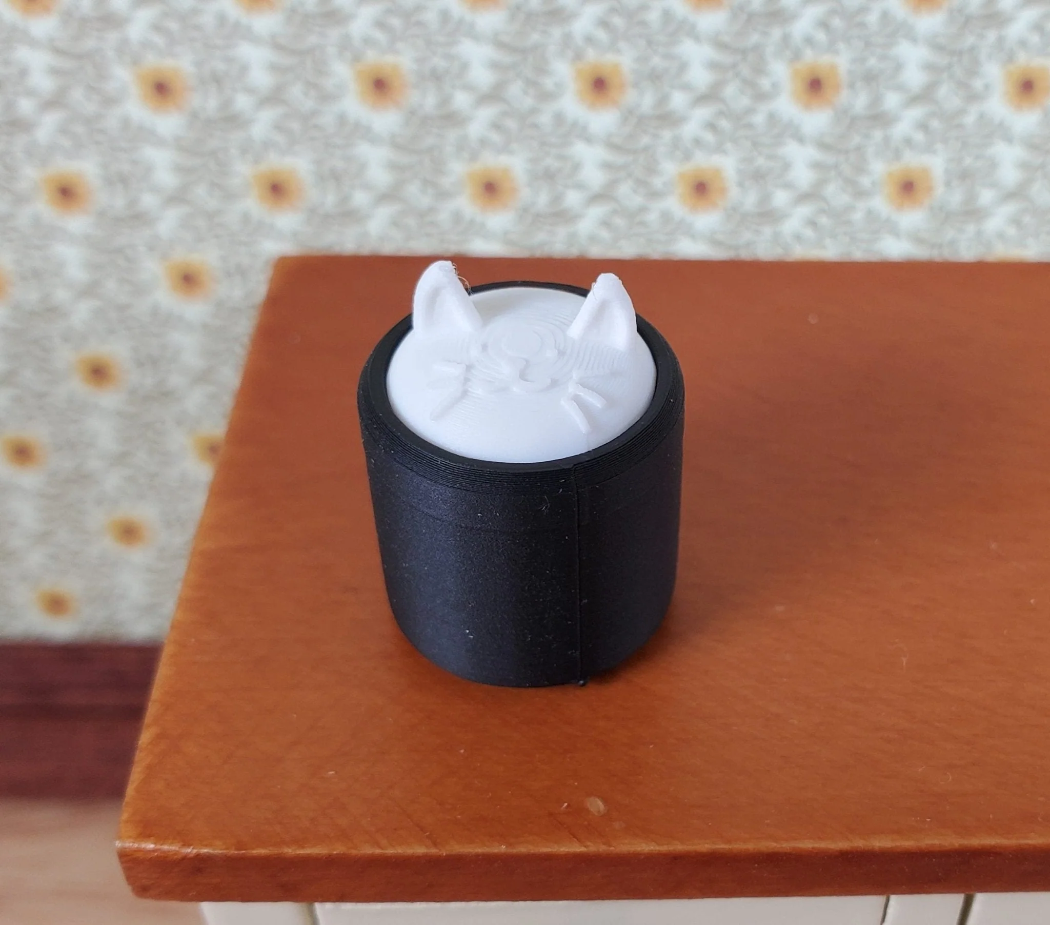 Dollhouse Treat Cannister Jar Kitty Cat Face Opens 1:12 Scale Miniature - Image 6