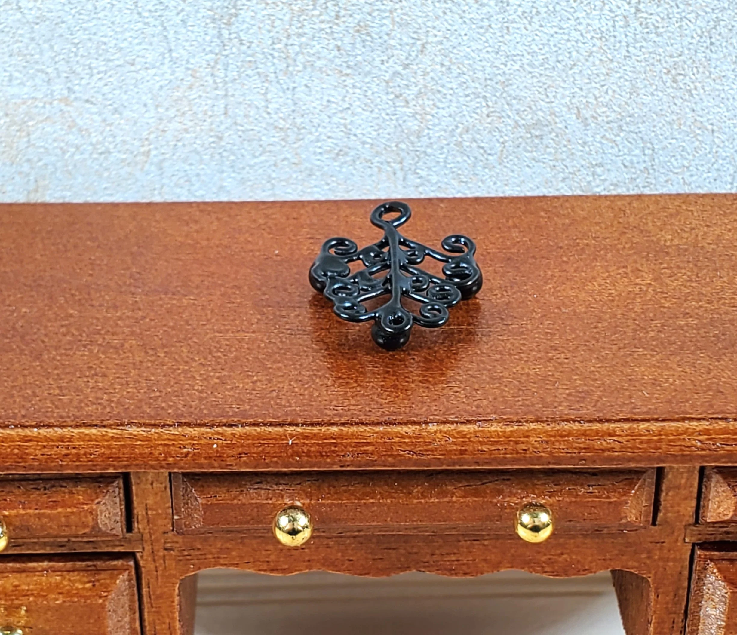 Dollhouse Trivet Hot Plate Black Scrolled Metal 1:12 Scale Miniature Kitchen - Image 2