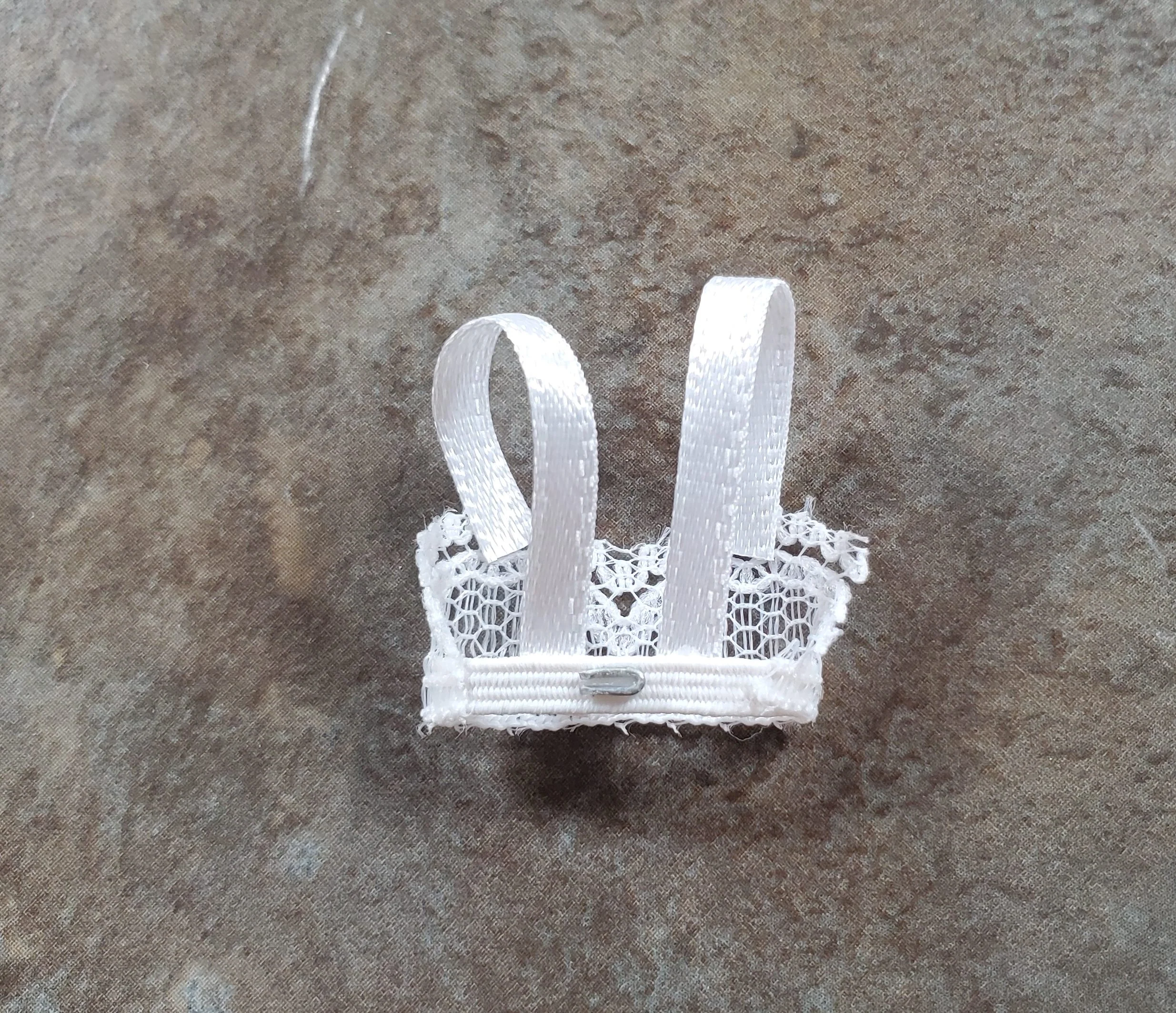Dollhouse Underwear Ladies Bra White 1:12 Scale Miniature - Image 2