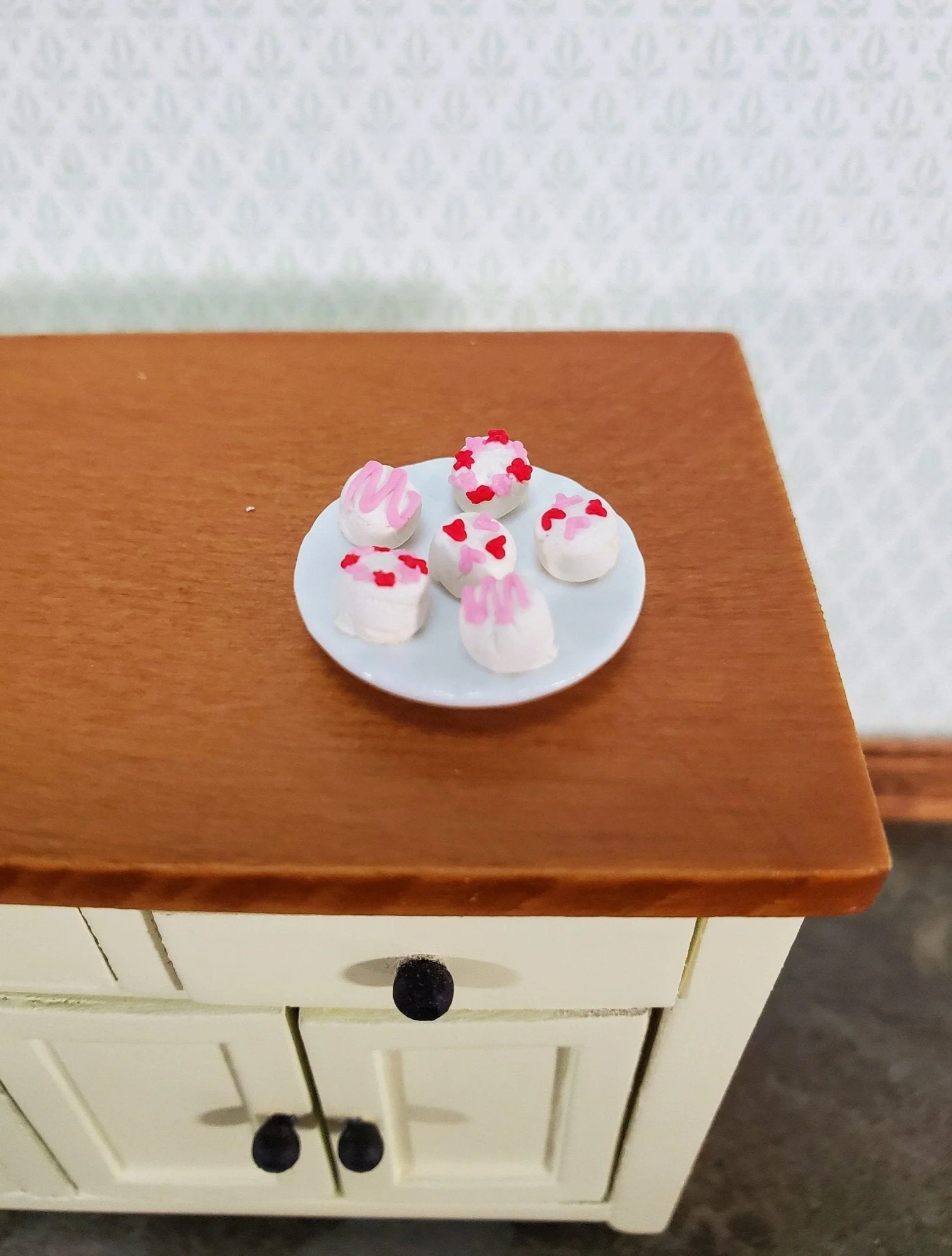 Dollhouse Valentines Cookies on Glass Plate Dessert 1:12 Scale Miniature Food