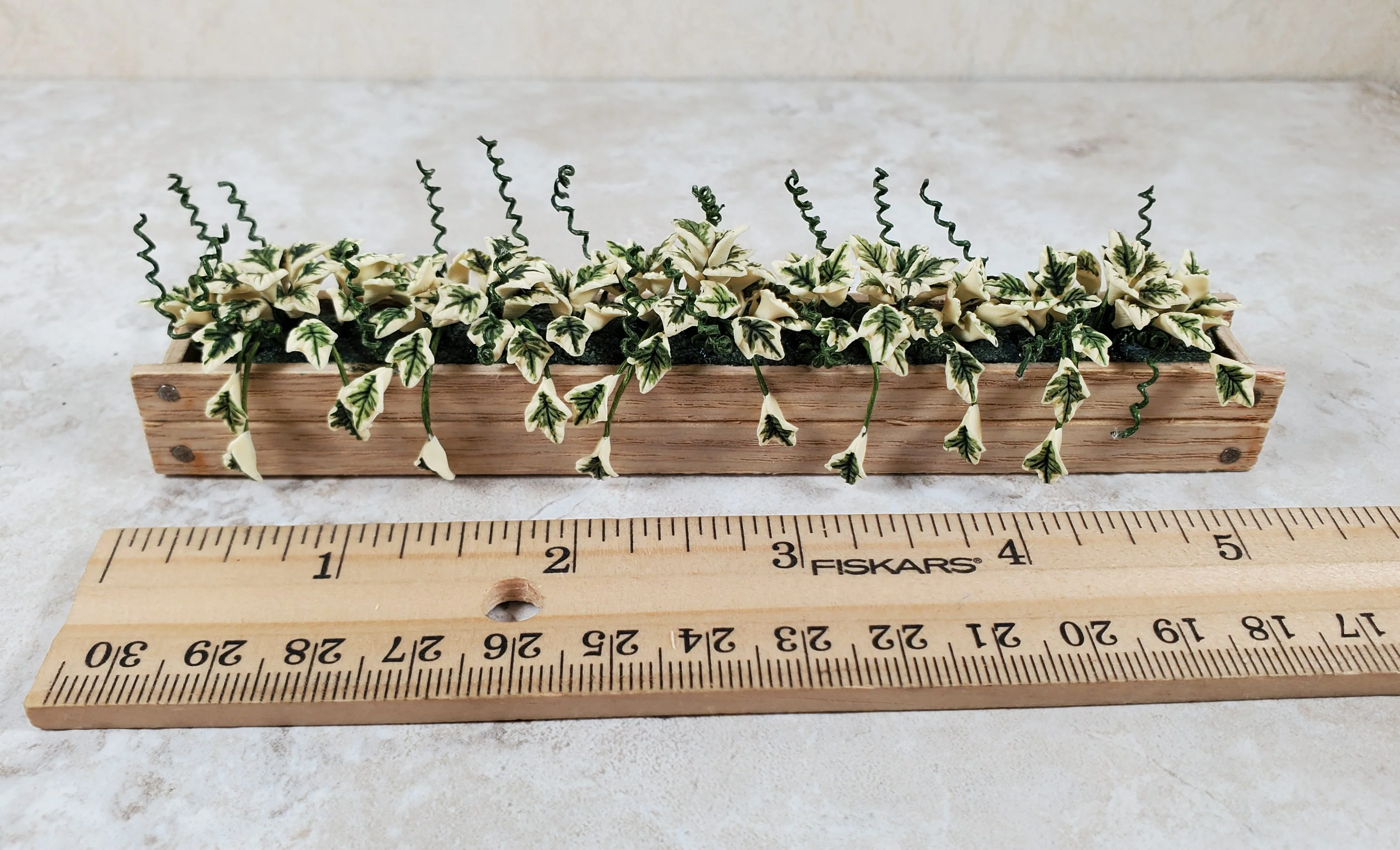 Dollhouse Variegated Ivy in 5.5" Wooden Window Box Planter 1:12 Scale Miniature - Image 3